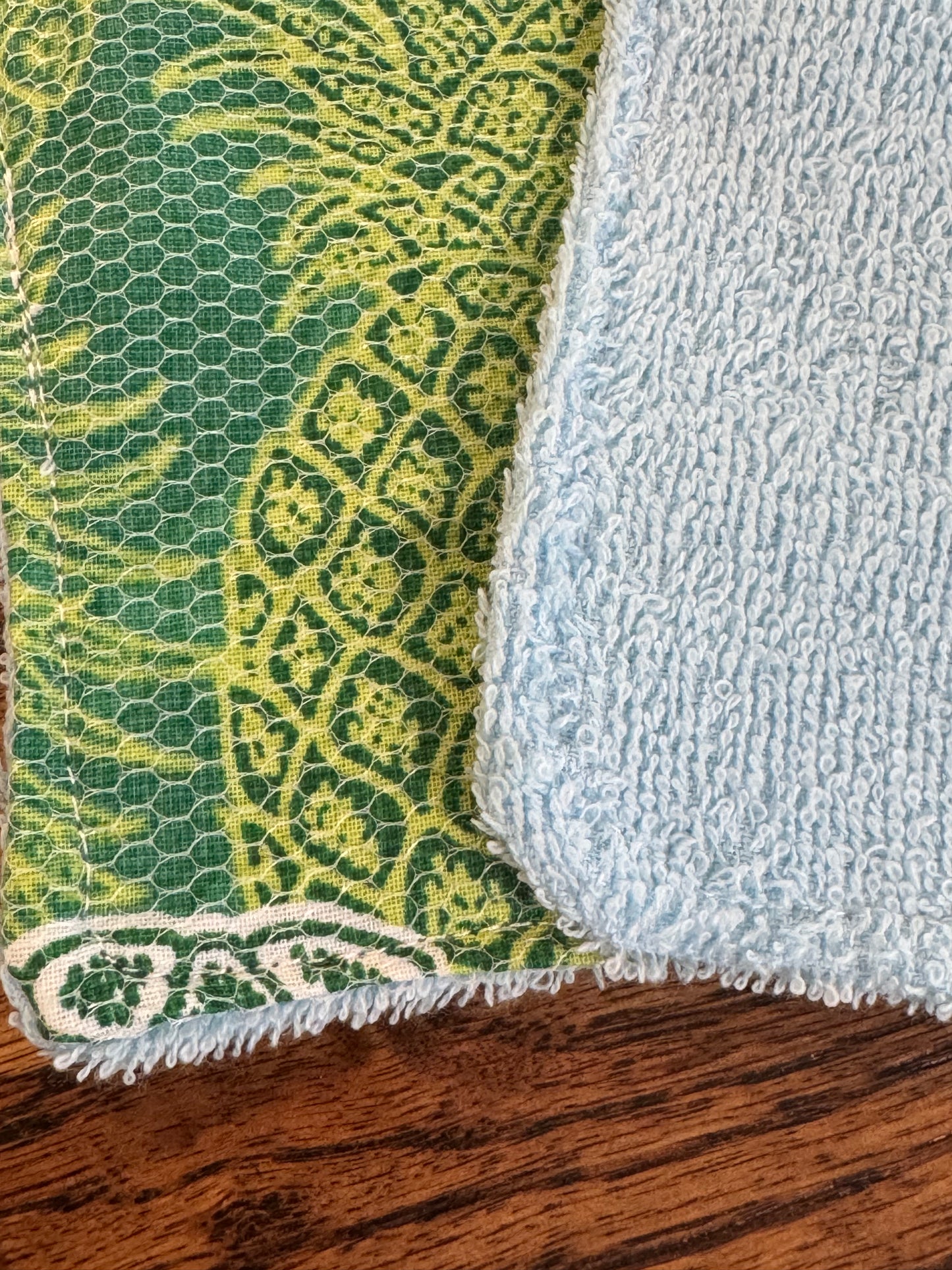 Pineapple | Reusable Dual-Sided Dish Scrubber Set | 2-Pack Cotton & Terry Dish Cloths with Scrubbing Mesh | Eco-Friendly Kitchen Cleaning Cloths