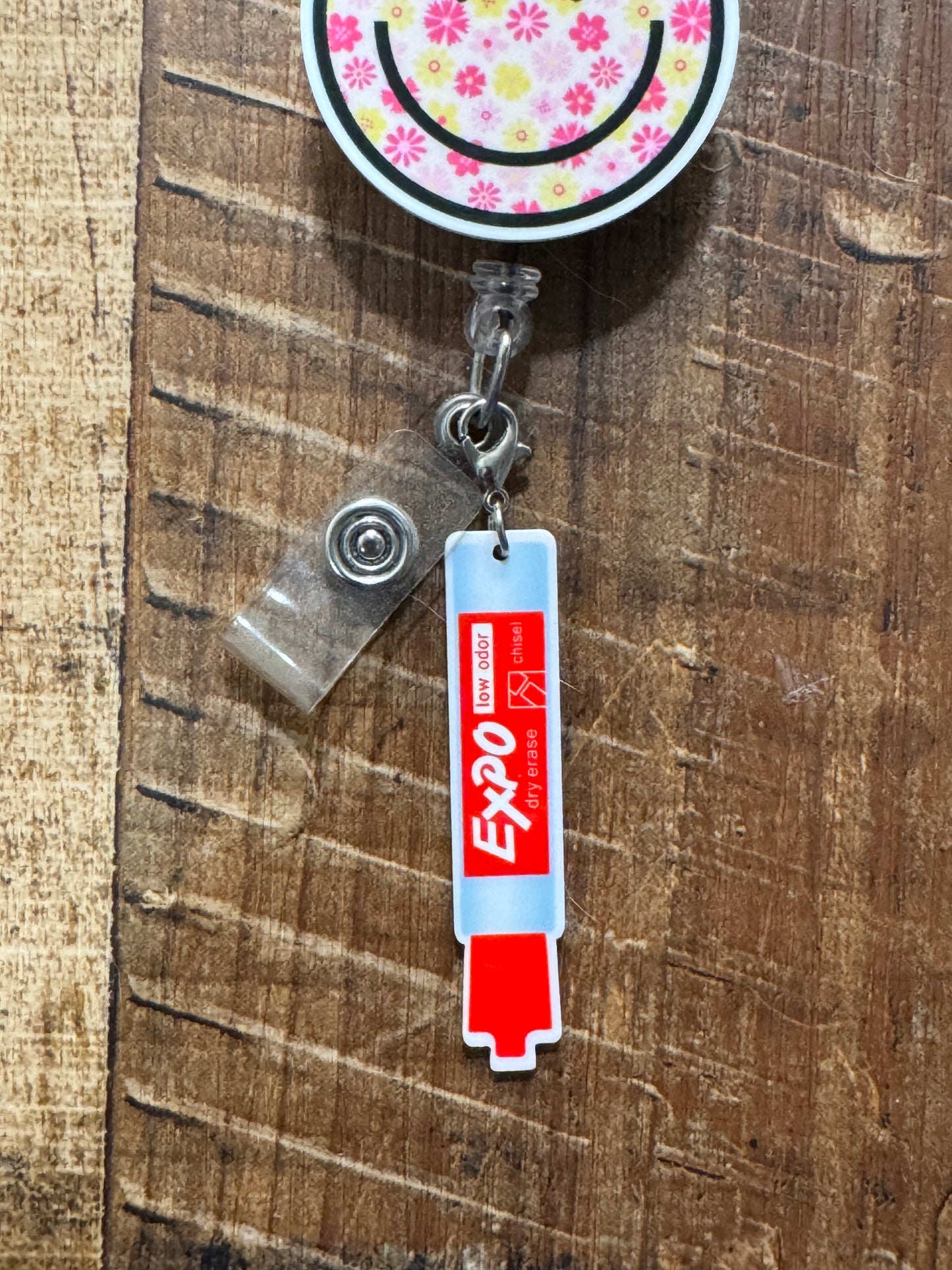 Nursing Station Dry Erase Marker Badge Charm - Healthcare Professional ID Flair - Whiteboard Gift for Nurses & Doctors - Medical Staff Stationery Accessory