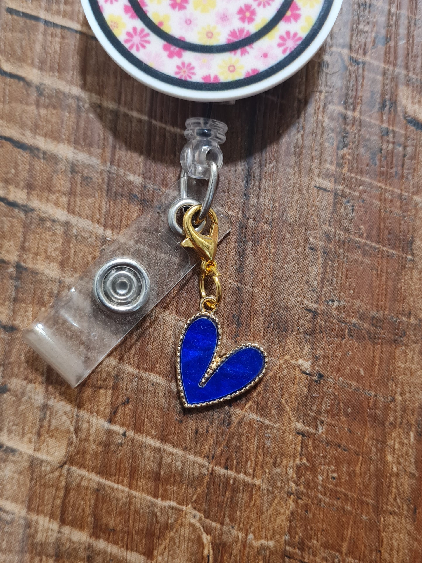 "Sparkle Every Shift" Colorful Glitter Heart Badge Charm - Vibrant Rainbow Heart Flair for Nurses & Teachers - Happy Work Bestie Gift