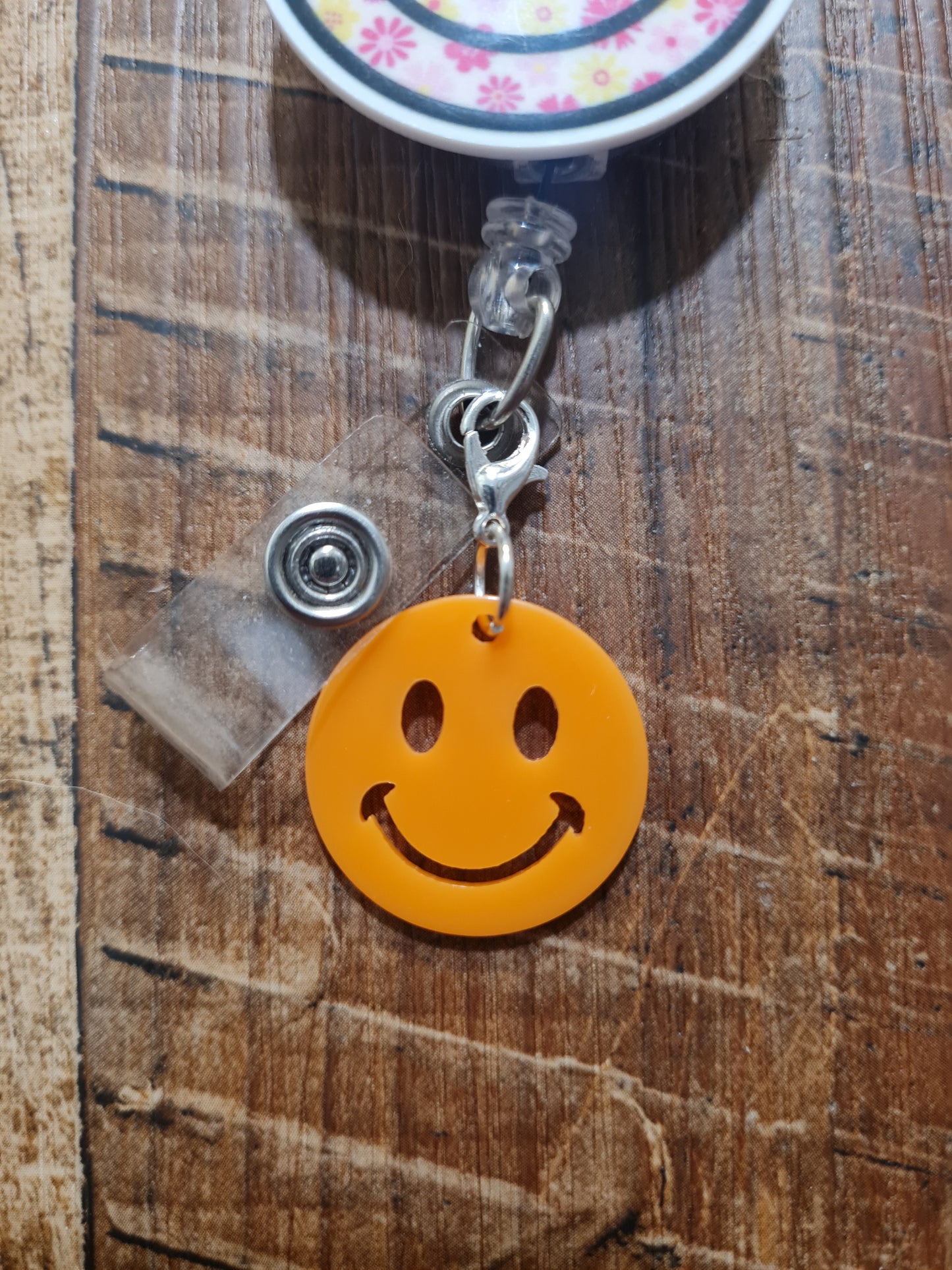Smiley Face ID Badge Reel Charm - Retro Happy Face Lanyard Accessory for Pediatric Nurses, Teachers, and Dental Assistants