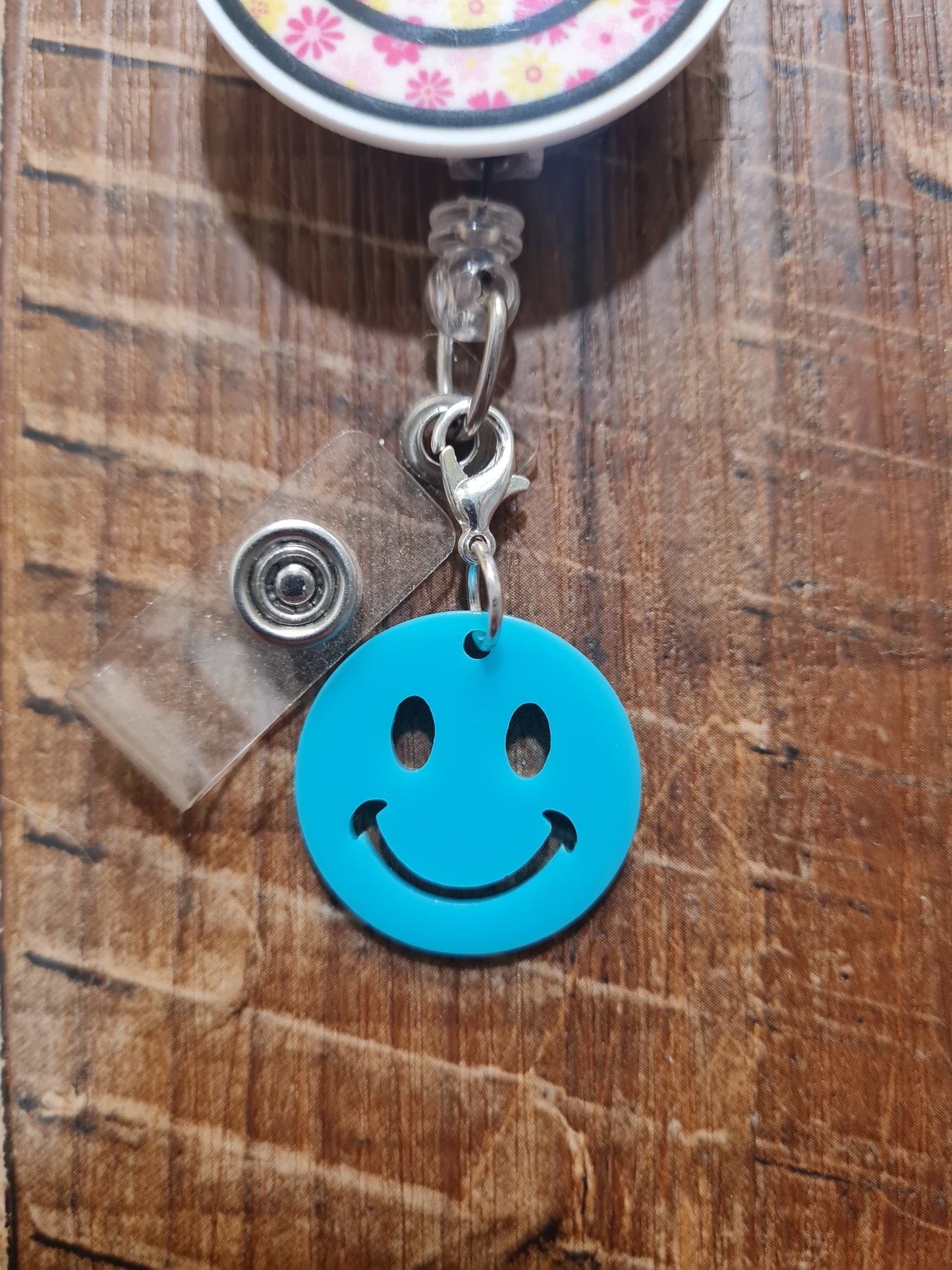 Smiley Face ID Badge Reel Charm - Retro Happy Face Lanyard Accessory for Pediatric Nurses, Teachers, and Dental Assistants