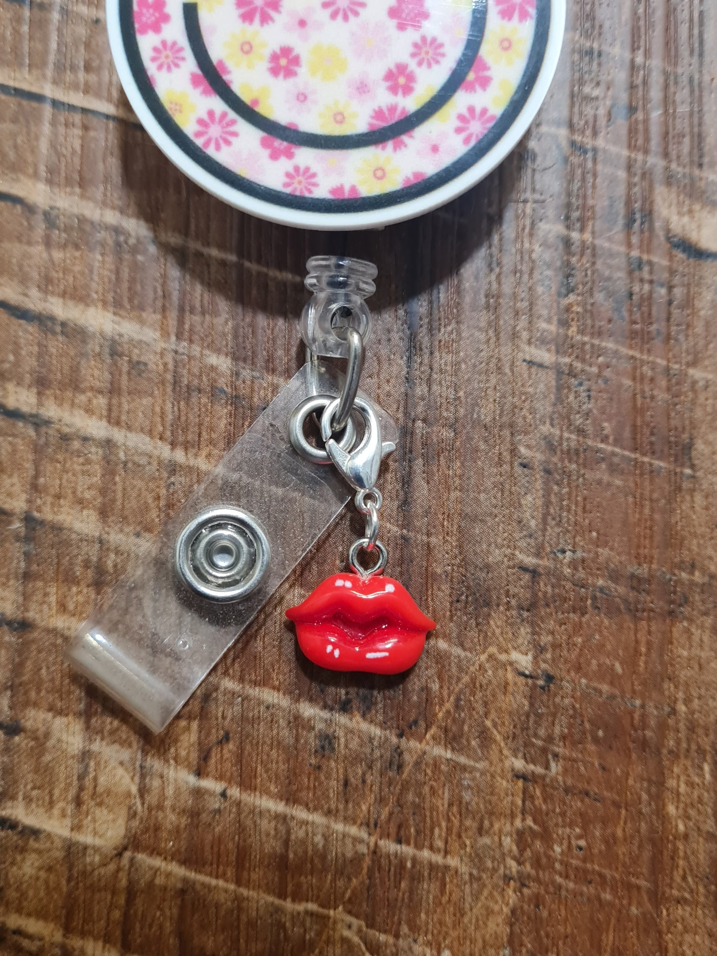 Personalized Red Lips ID Badge Reel Charm - Bright Red Kiss Mark Accessory for Nurses, Estheticians, and Makeup Artists
