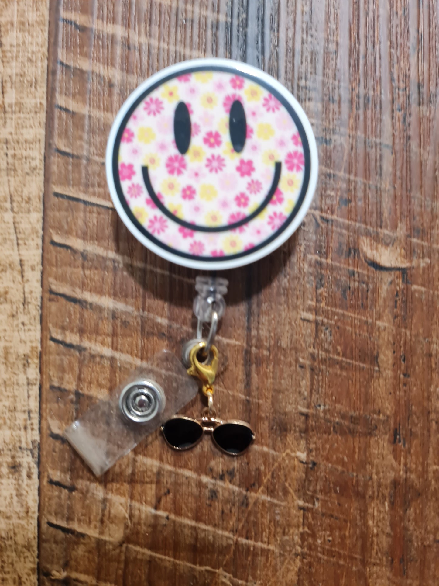 Aviator Sunglasses ID Badge Reel Charm - Gold Sunglasses Lanyard Accessory for Pilots, Flight Attendants, and Nurses