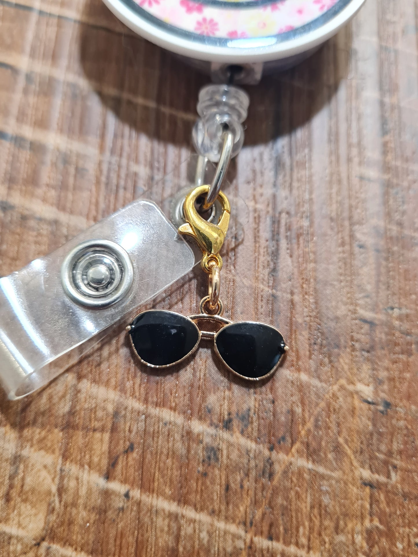 Aviator Sunglasses ID Badge Reel Charm - Gold Sunglasses Lanyard Accessory for Pilots, Flight Attendants, and Nurses