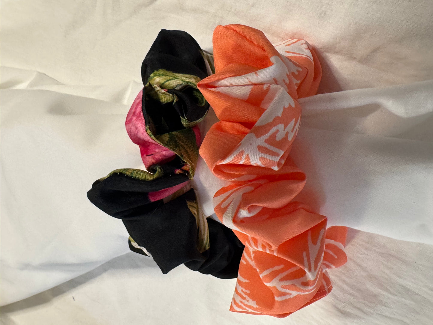 Hawaiian Print Scrunchie, Oversize XLarge Scrunchies, Summer Scrunchie, Handmade Scrunchie