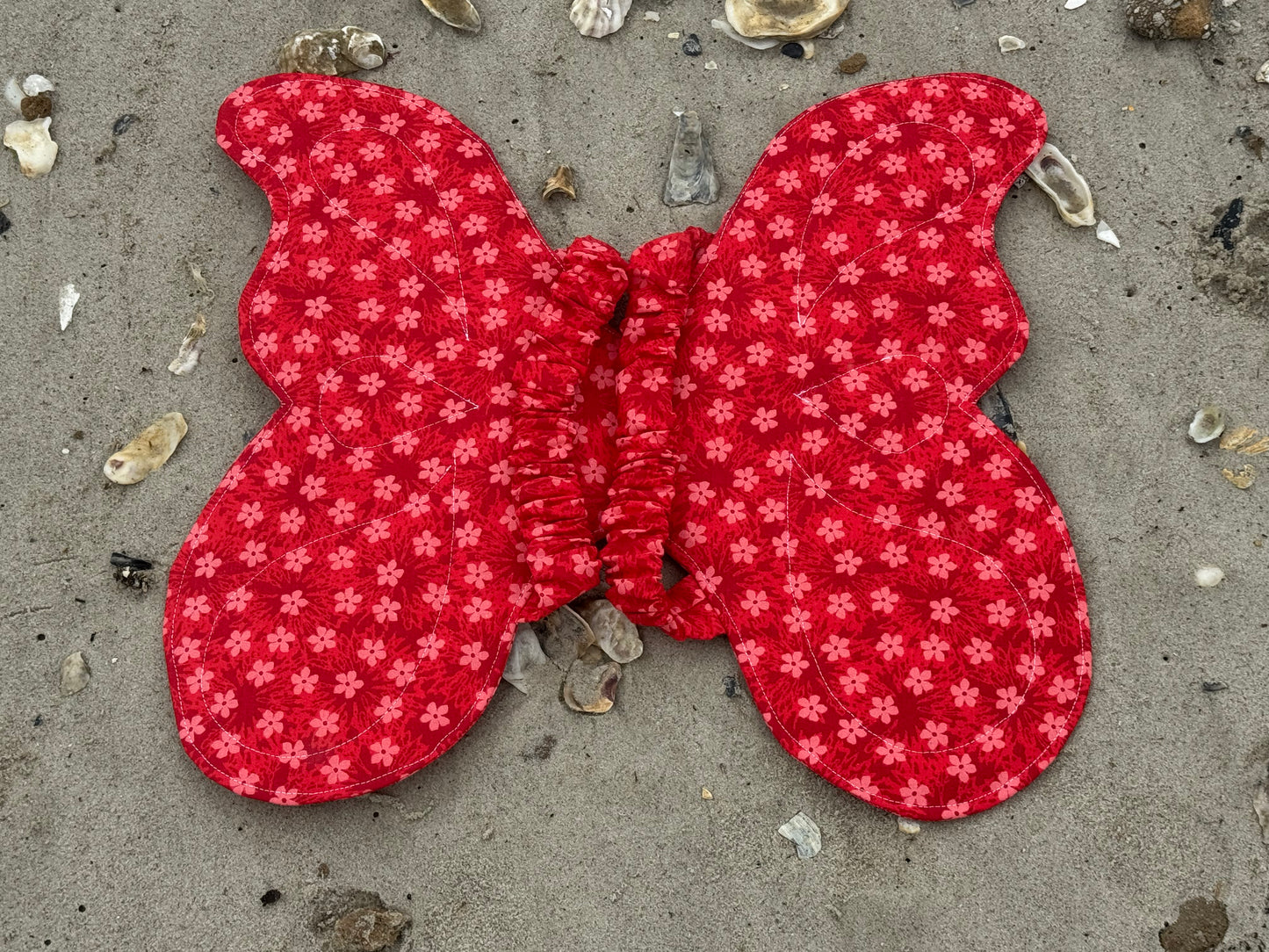 Child’s Butterfly Wings – Soft Dress-Up Costume with Comfortable Elastic Straps