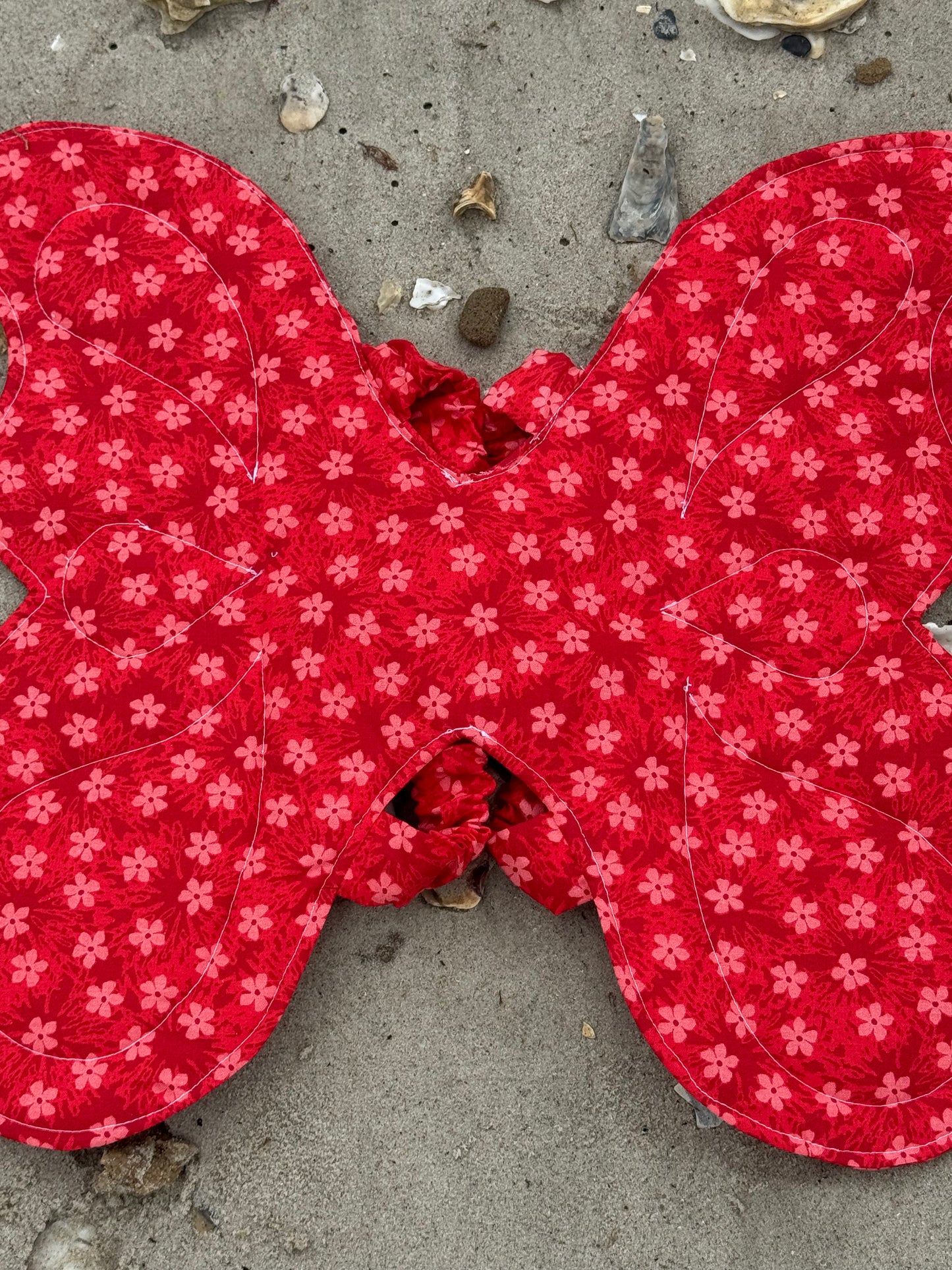 Child’s Butterfly Wings – Soft Dress-Up Costume with Comfortable Elastic Straps