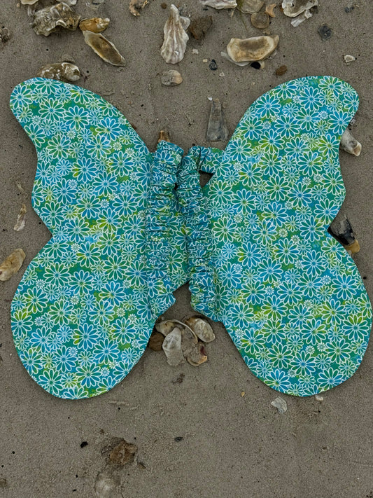 Child’s Butterfly Wings – Soft Dress-Up Costume with Comfortable Elastic Straps