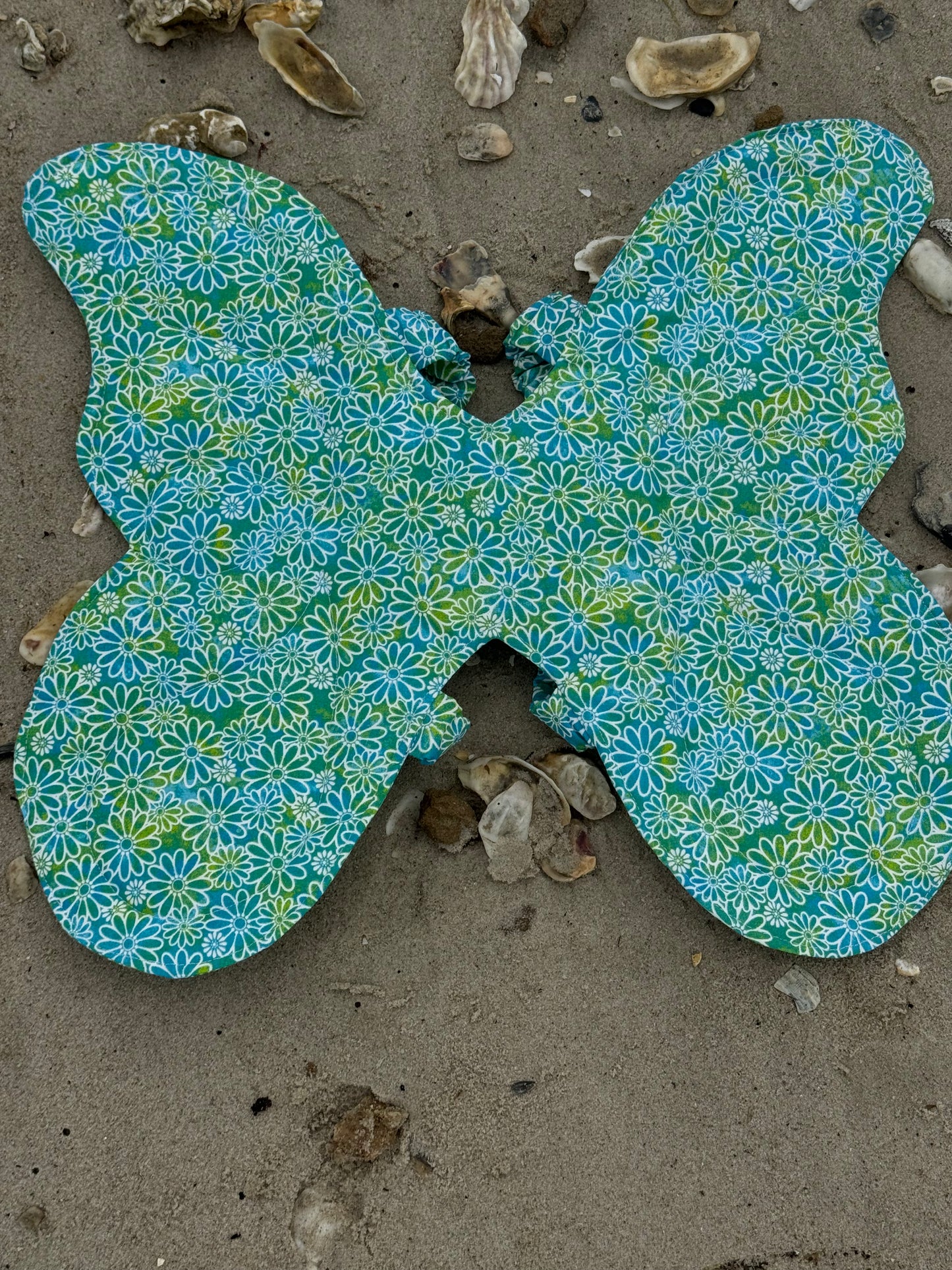 Child’s Butterfly Wings – Soft Dress-Up Costume with Comfortable Elastic Straps
