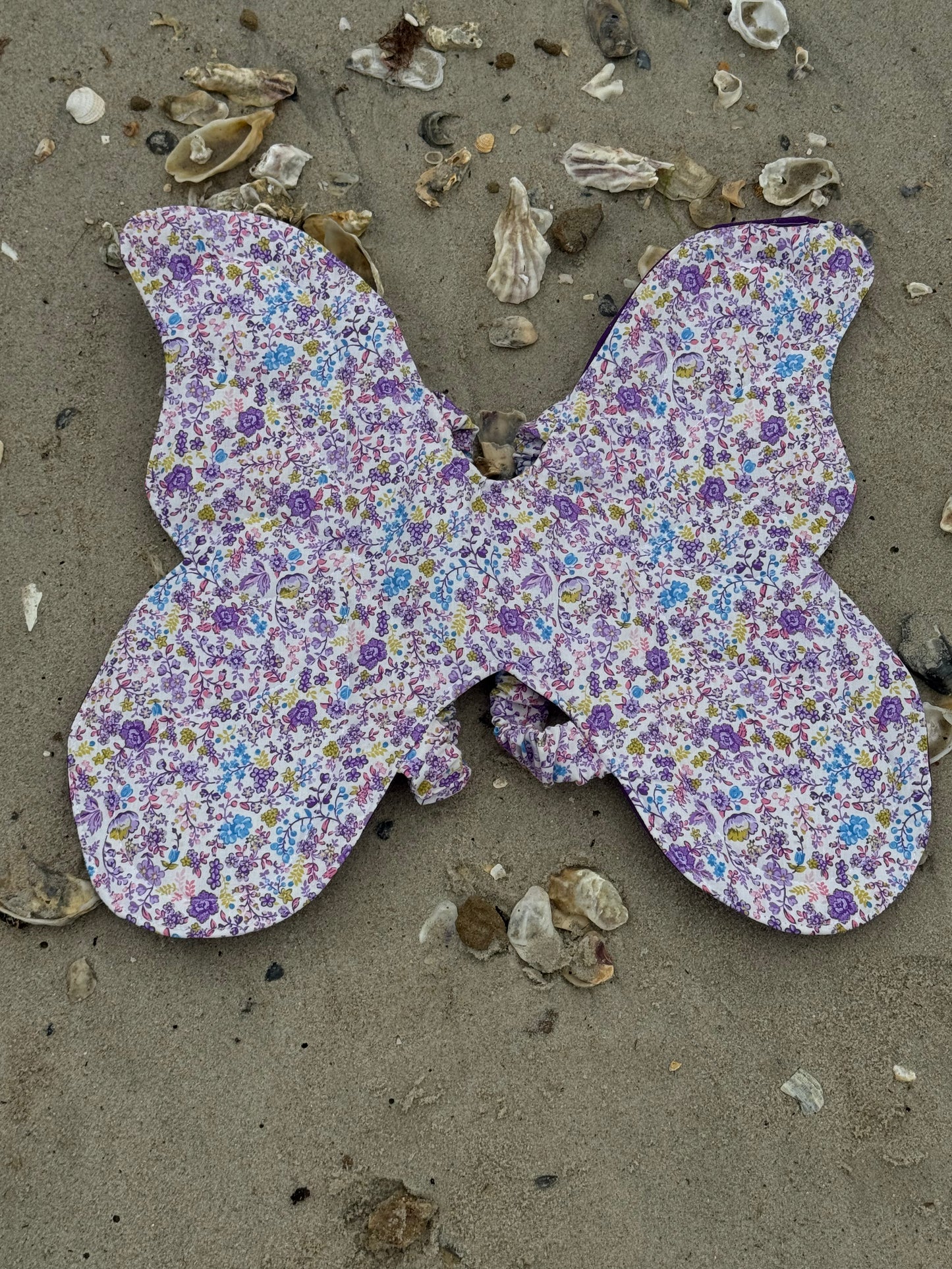 Child’s Butterfly Wings – Soft Dress-Up Costume with Comfortable Elastic Straps