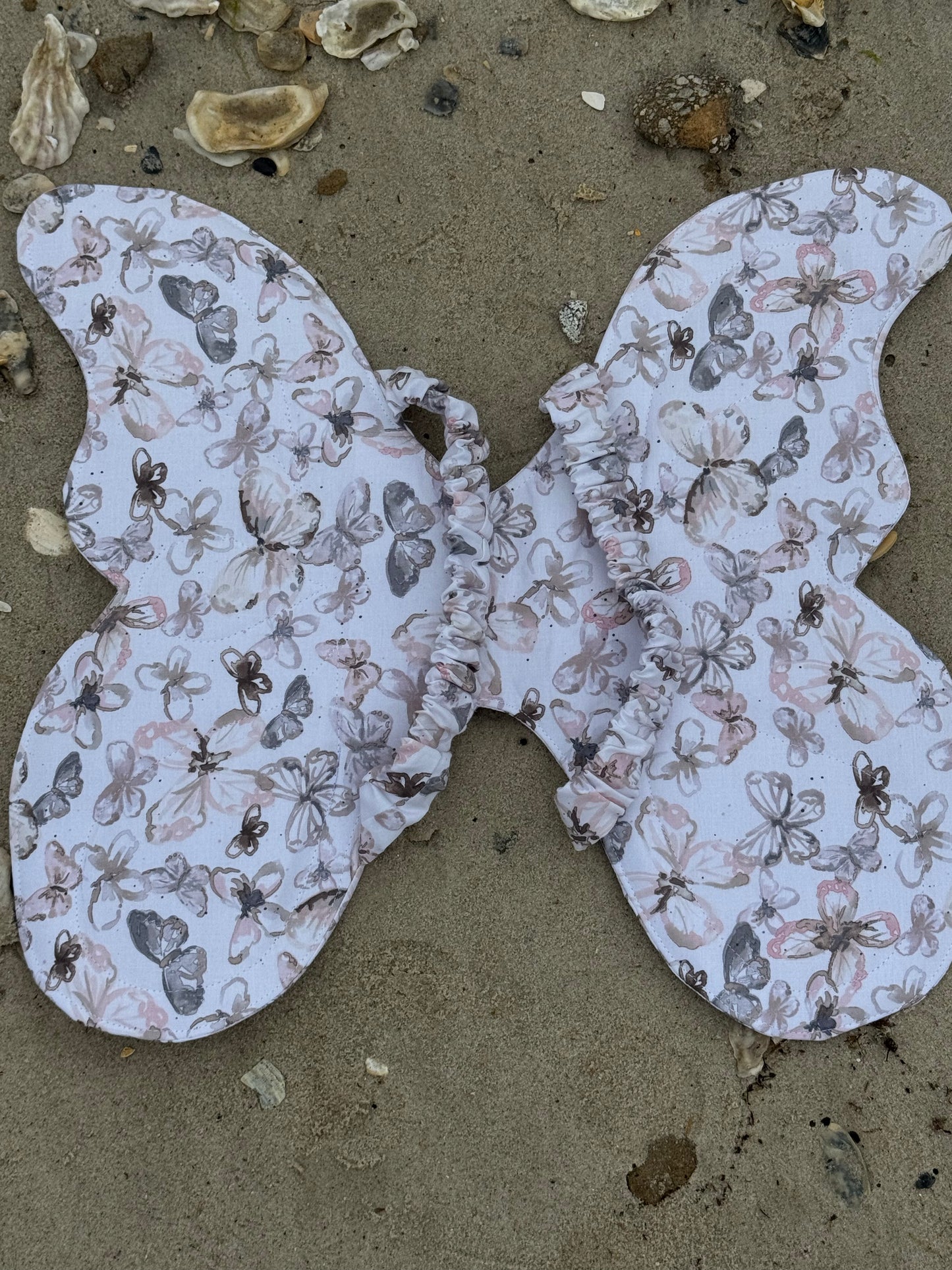Child’s Butterfly Wings – Soft Dress-Up Costume with Comfortable Elastic Straps