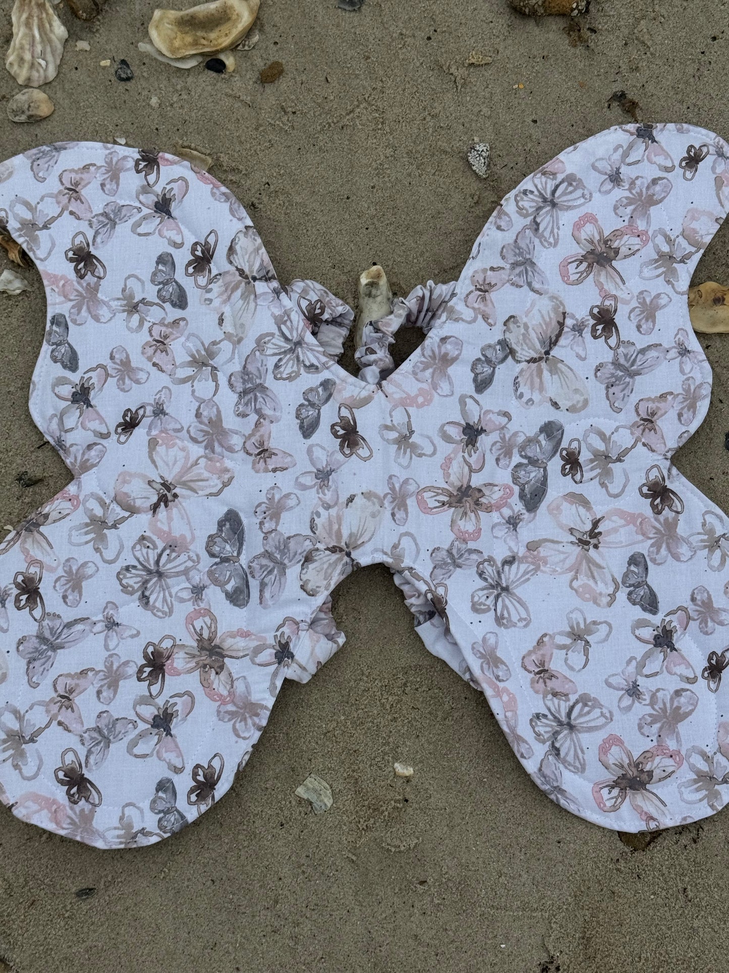 Child’s Butterfly Wings – Soft Dress-Up Costume with Comfortable Elastic Straps
