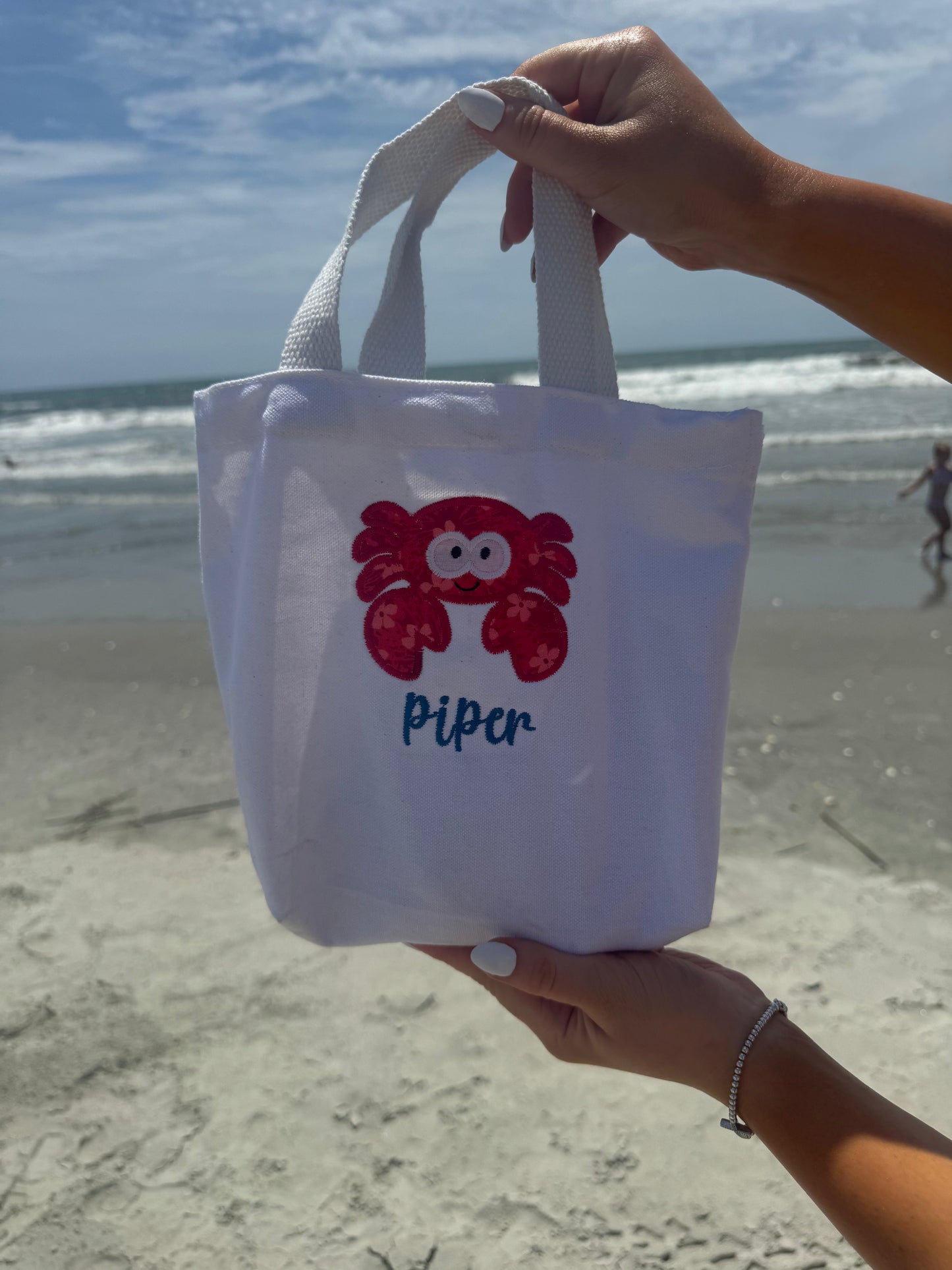 Personalized Embroidered Crab Beach Bag for Kids | Summer Shell Collection Tote