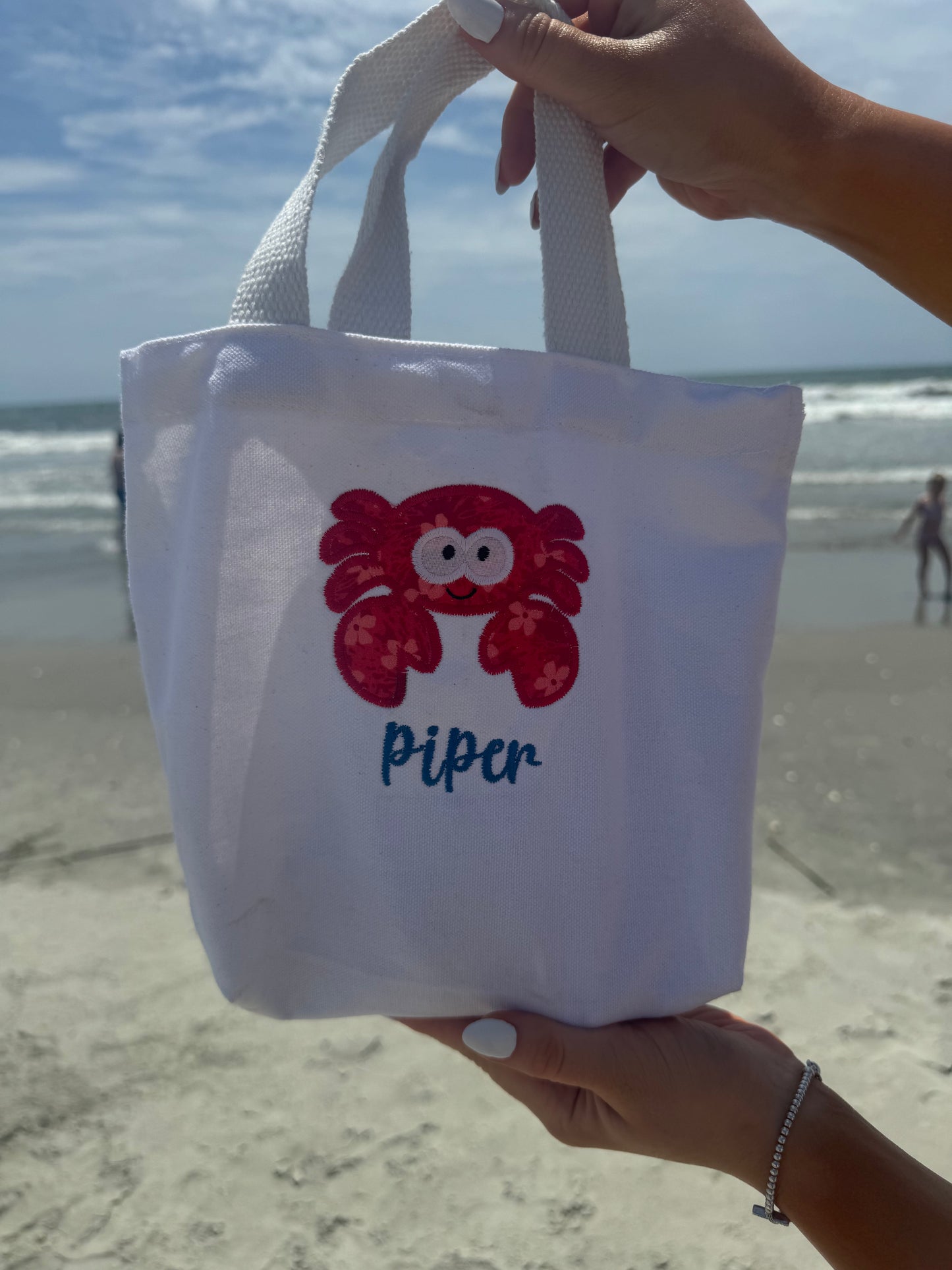 Personalized Embroidered Crab Beach Bag for Kids | Summer Shell Collection Tote