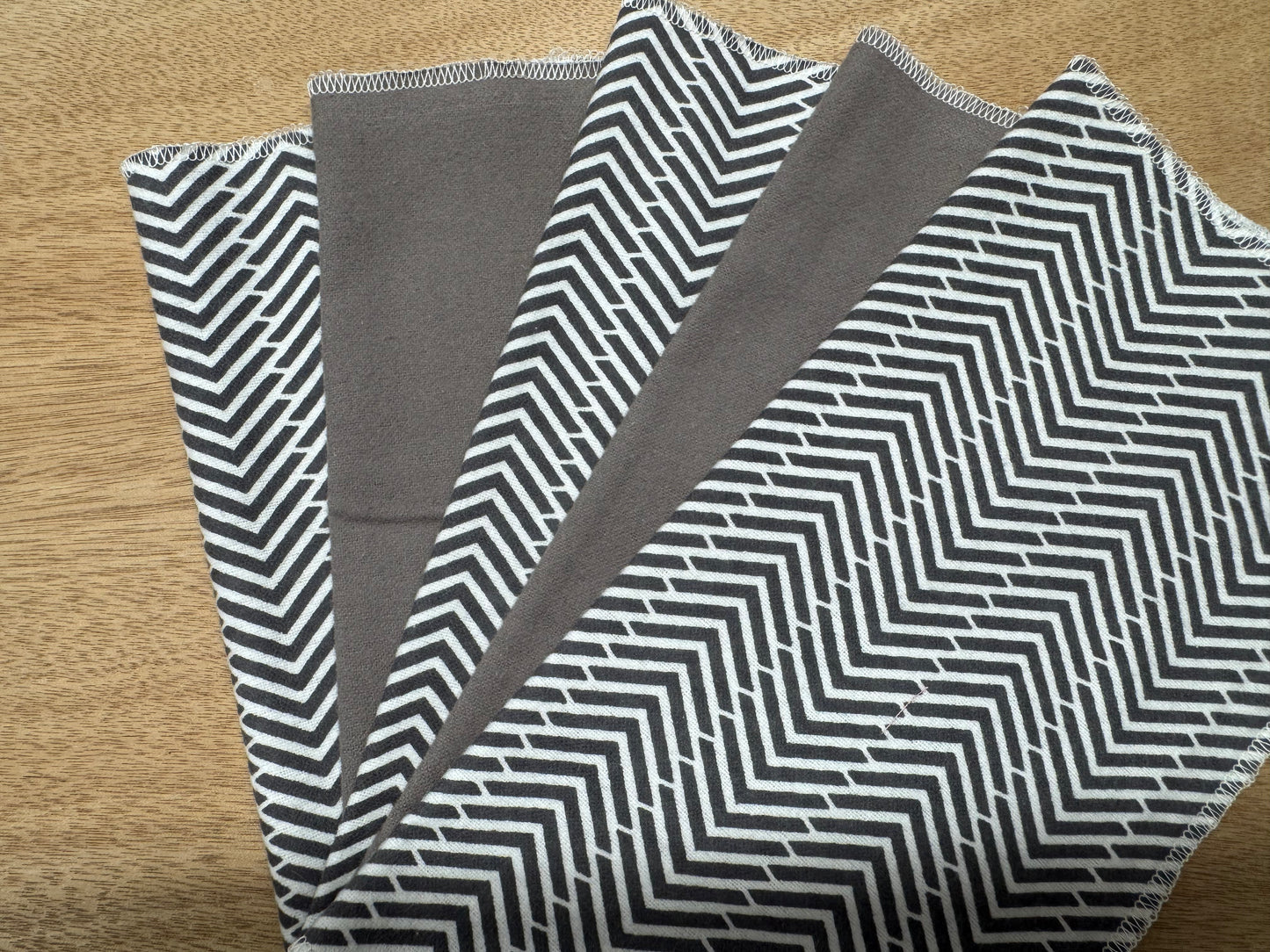 Grey Geometric | Reusable Non-Paper Towels Set of 5 | 100% Cotton Flannel | Eco-Friendly Cleaning Cloths | 10" x 10"