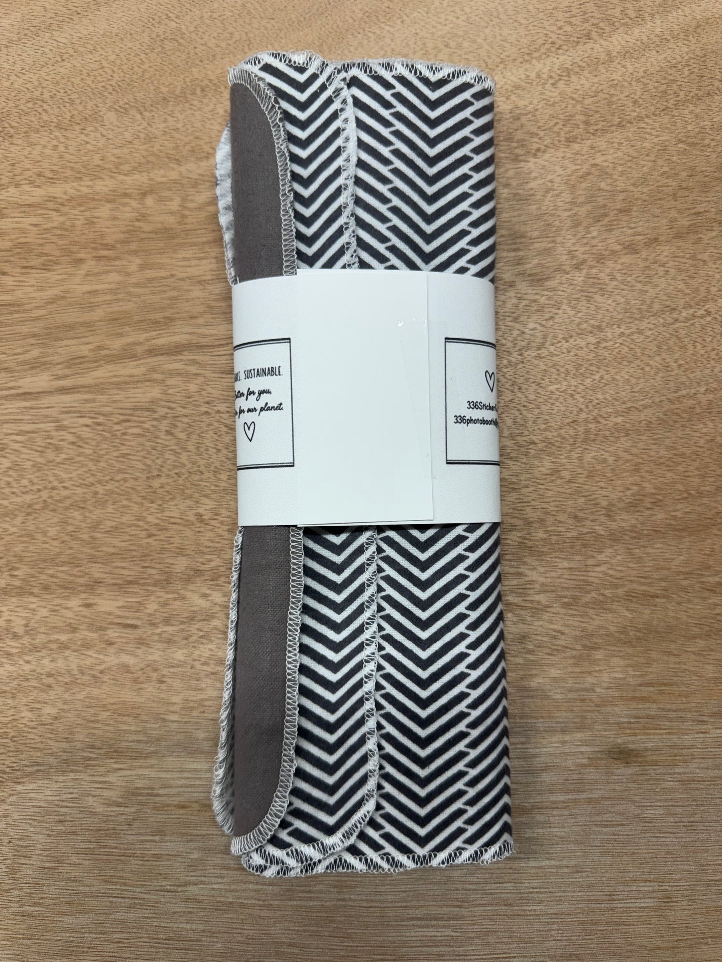 Grey Geometric | Reusable Non-Paper Towels Set of 5 | 100% Cotton Flannel | Eco-Friendly Cleaning Cloths | 10" x 10"