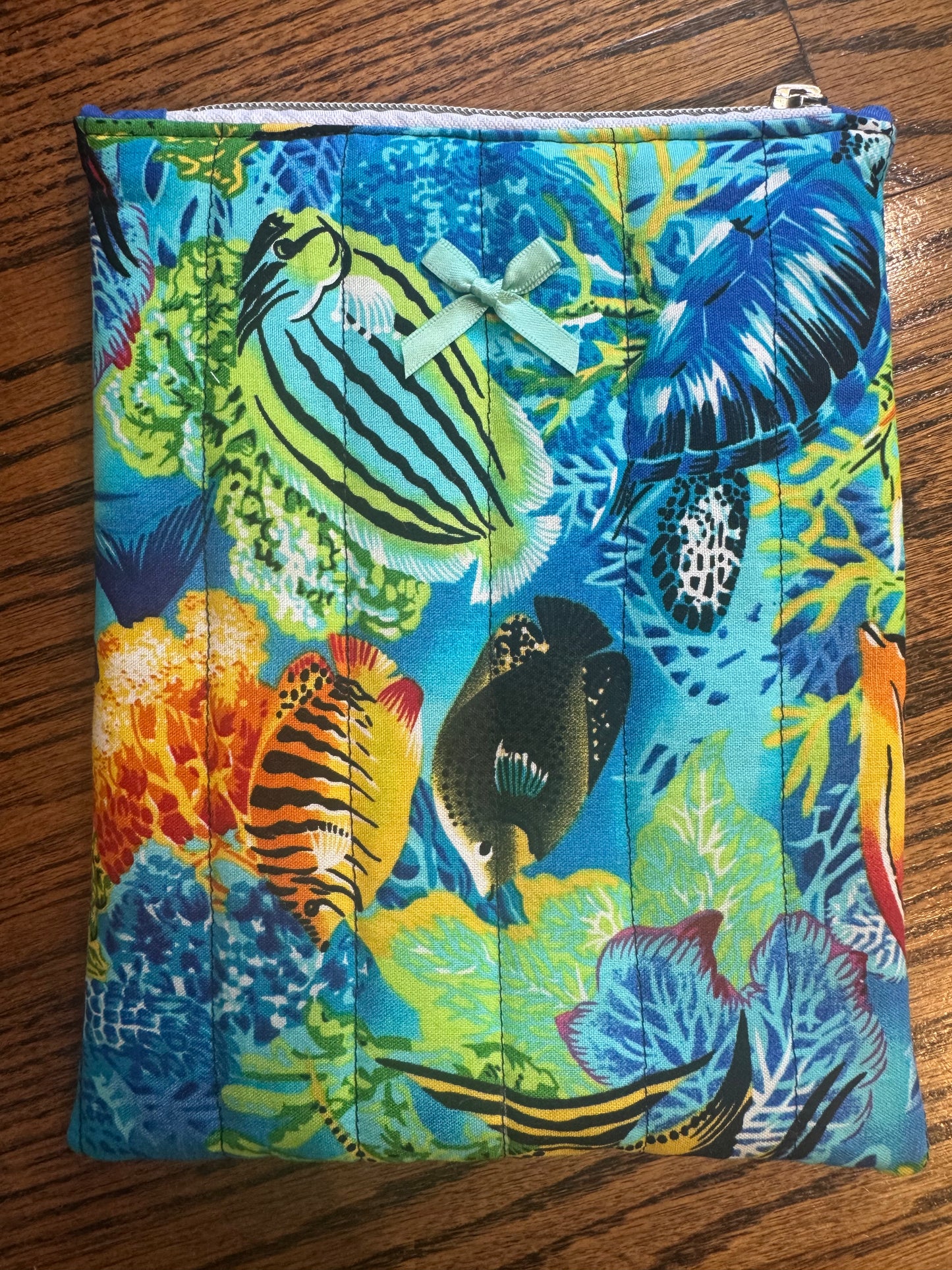 Ocean Life | E-Reader Pouch | Handmade Kindle Sleeve | Padded E-Reader Case | 8x10 Cotton Kindle Pouch | Paperwhite Sleeve | Book Lover Gift | Tablet Sleeve | Zippered E-Reader Cover