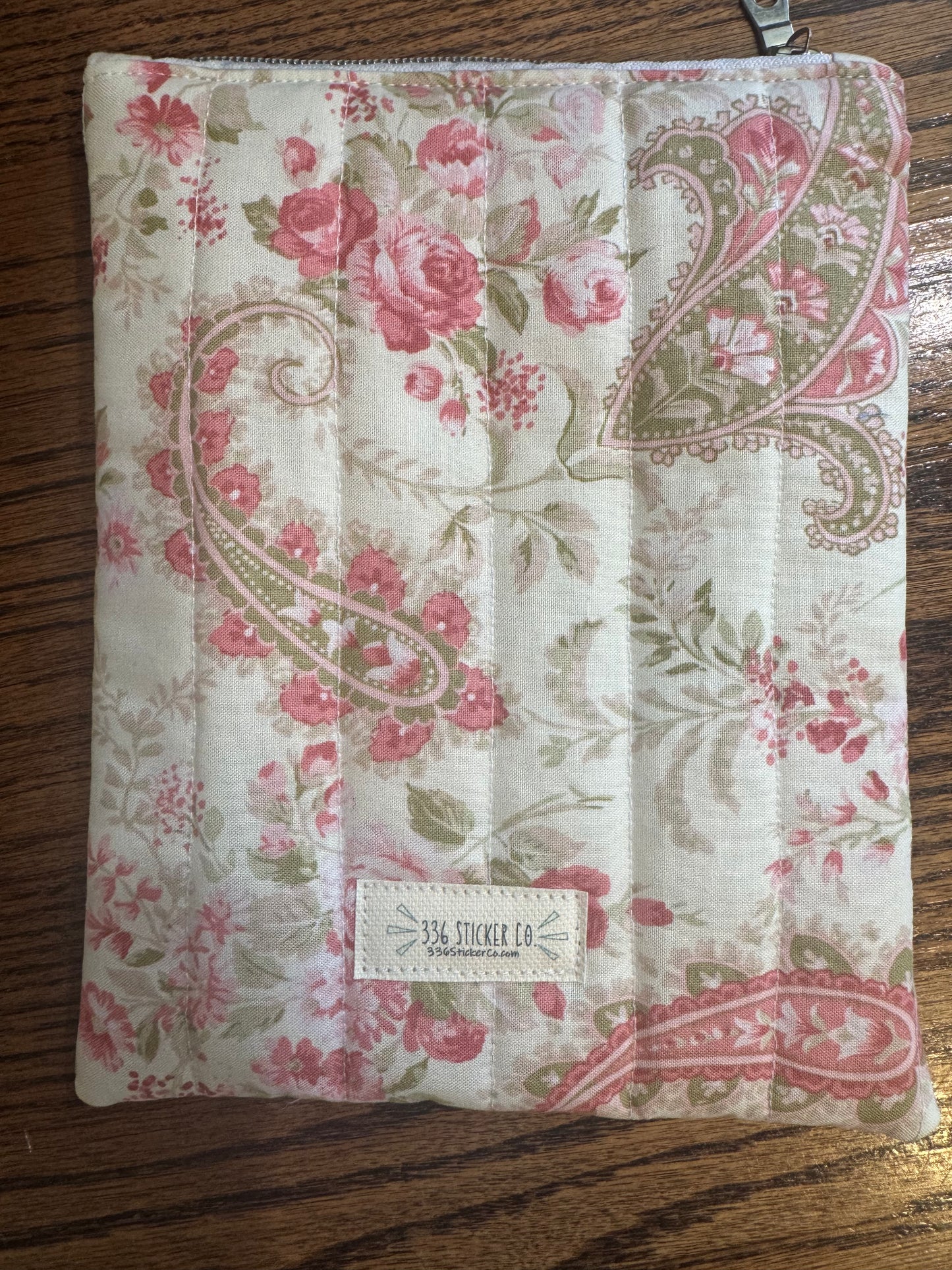 Paisley E-Reader Case | E-Reader Cover | E-Reader Pouch | Handmade Kindle Sleeve | Padded E-Reader Case | 8x10 Cotton Kindle Pouch | Paperwhite Sleeve | Book Lover Gift | Tablet Sleeve | Zippered E-Reader Cover