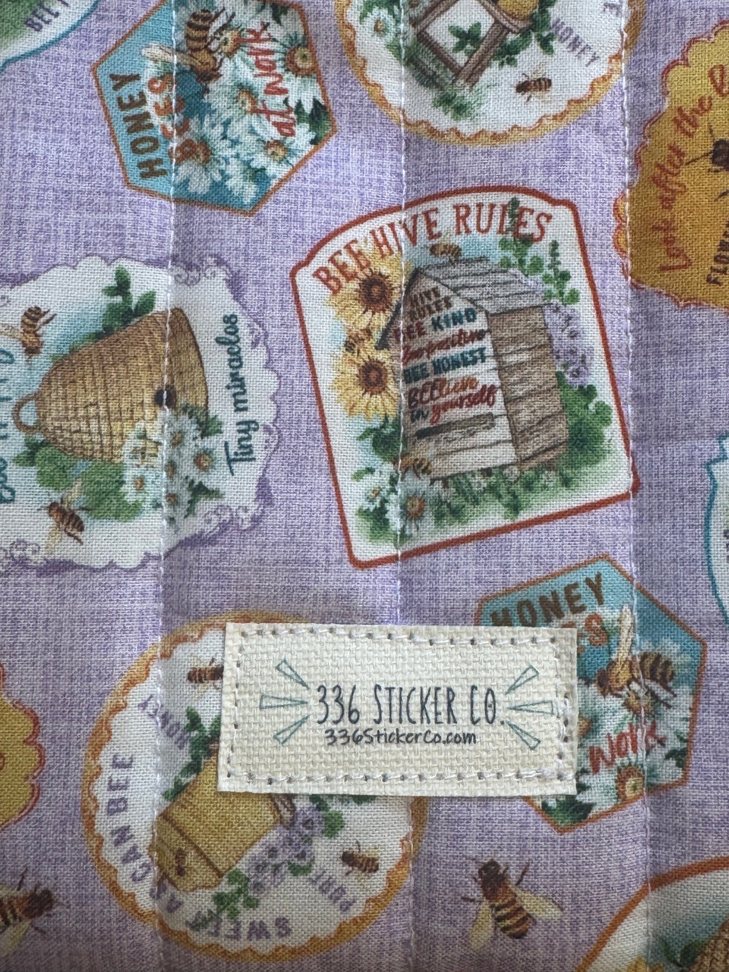 Honey Bee | E-Reader Pouch | Handmade Kindle Sleeve | Padded E-Reader Case | 8x10 Cotton Kindle Pouch | Paperwhite Sleeve | Book Lover Gift | Tablet Sleeve | Zippered E-Reader Cover