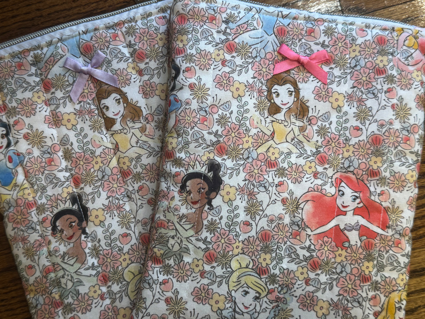 Princess E-Reader Pouch | Handmade Kindle Sleeve | Padded E-Reader Case | 8x10 Cotton Kindle Pouch | Paperwhite Sleeve | Book Lover Gift | Tablet Sleeve | Zippered E-Reader Cover