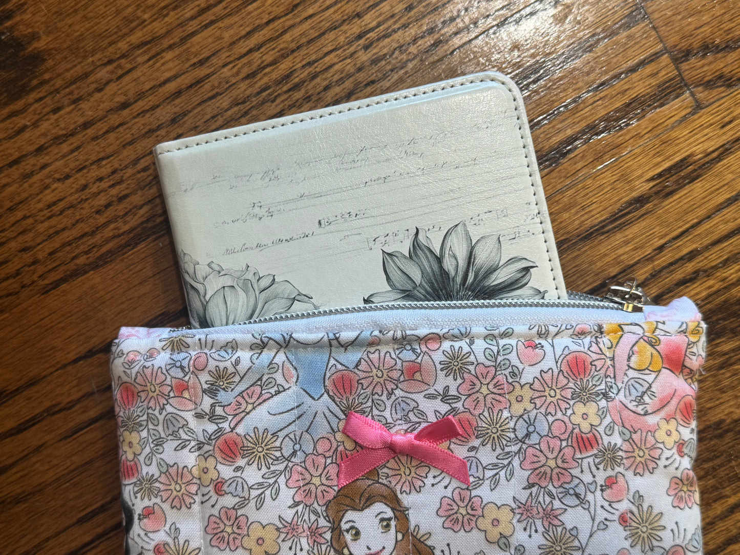 Princess E-Reader Pouch | Handmade Kindle Sleeve | Padded E-Reader Case | 8x10 Cotton Kindle Pouch | Paperwhite Sleeve | Book Lover Gift | Tablet Sleeve | Zippered E-Reader Cover