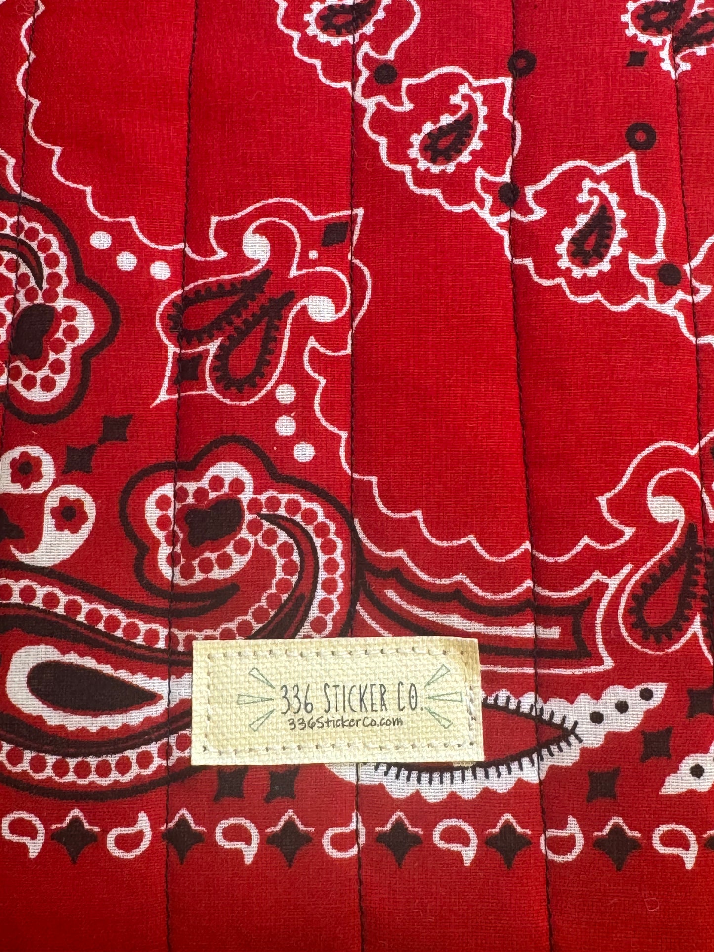 Bandana E-Reader Cover | E-Reader Pouch | Handmade Kindle Sleeve | Padded E-Reader Case | 8x10 Cotton Kindle Pouch | Paperwhite Sleeve | Book Lover Gift | Tablet Sleeve | Zippered E-Reader Cover