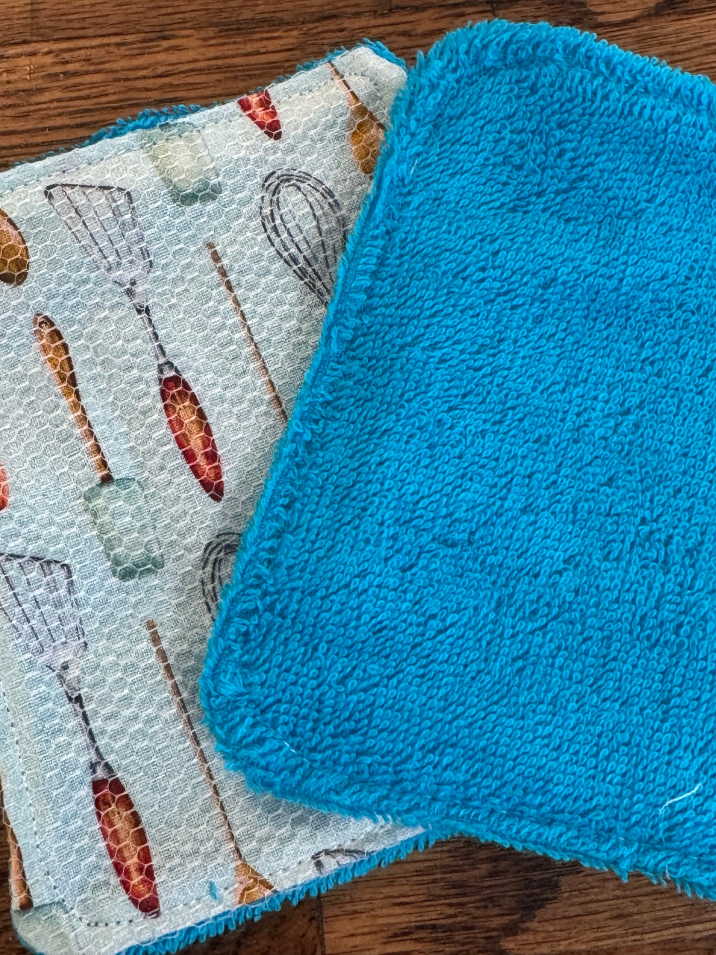 Kitchen Utensils | Reusable Dual-Sided Dish Scrubber Set | 2-Pack Cotton & Terry Dish Cloths with Scrubbing Mesh | Eco-Friendly Kitchen Cleaning Cloths