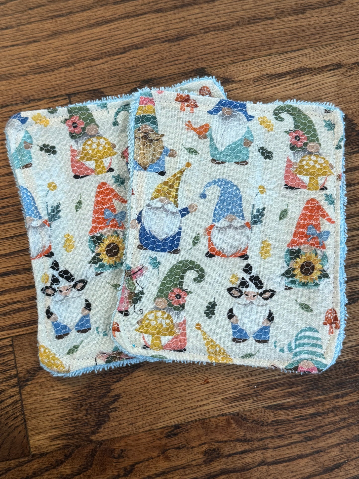 Garden Gnomes | Reusable Dual-Sided Dish Scrubber Set | 2-Pack Cotton & Terry Dish Cloths with Scrubbing Mesh | Eco-Friendly Kitchen Cleaning Cloths