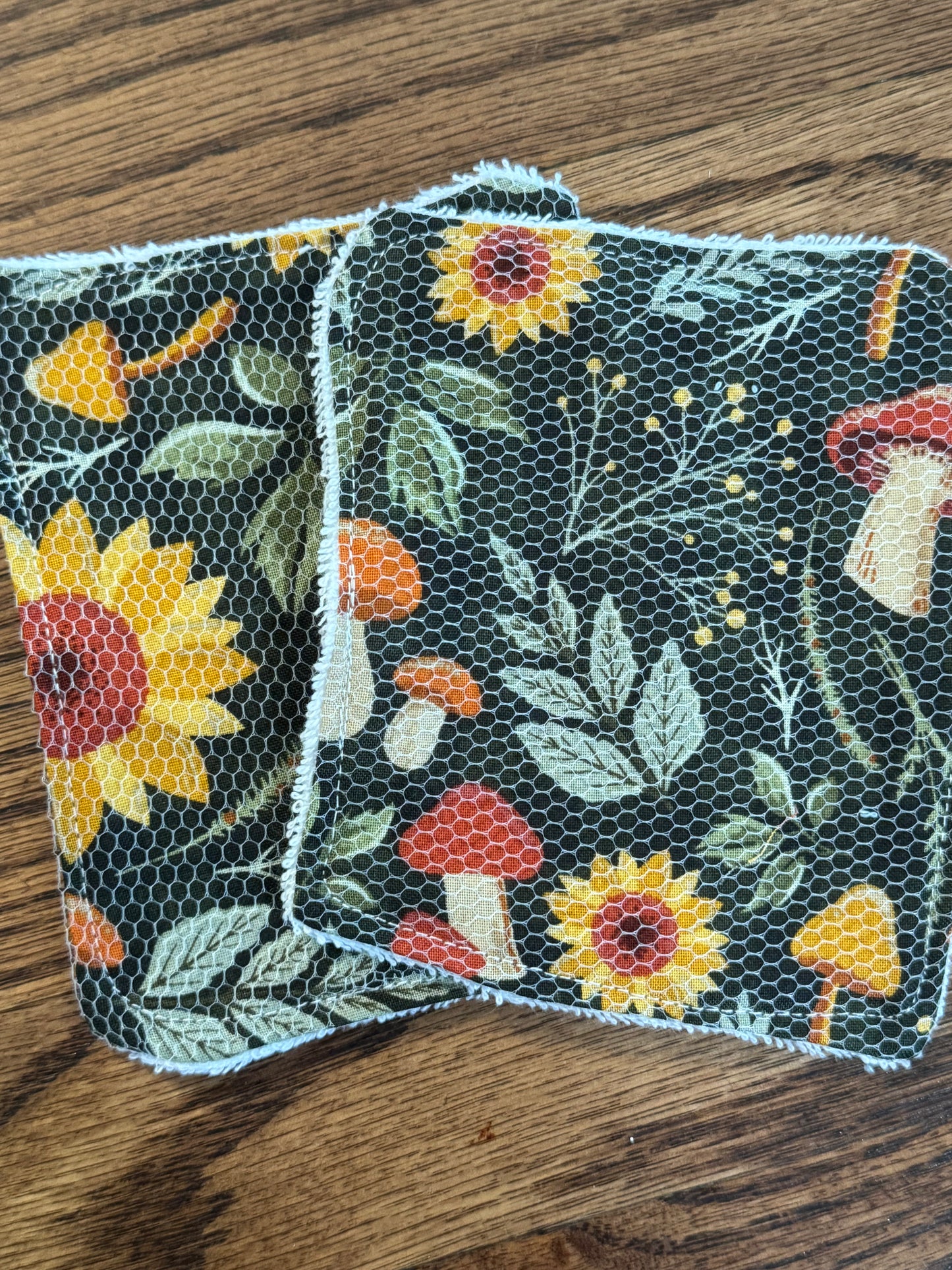 Sunflowers & Mushrooms | Reusable Dual-Sided Dish Scrubber Set | 2-Pack Cotton & Terry Dish Cloths with Scrubbing Mesh | Eco-Friendly Kitchen Cleaning Cloths