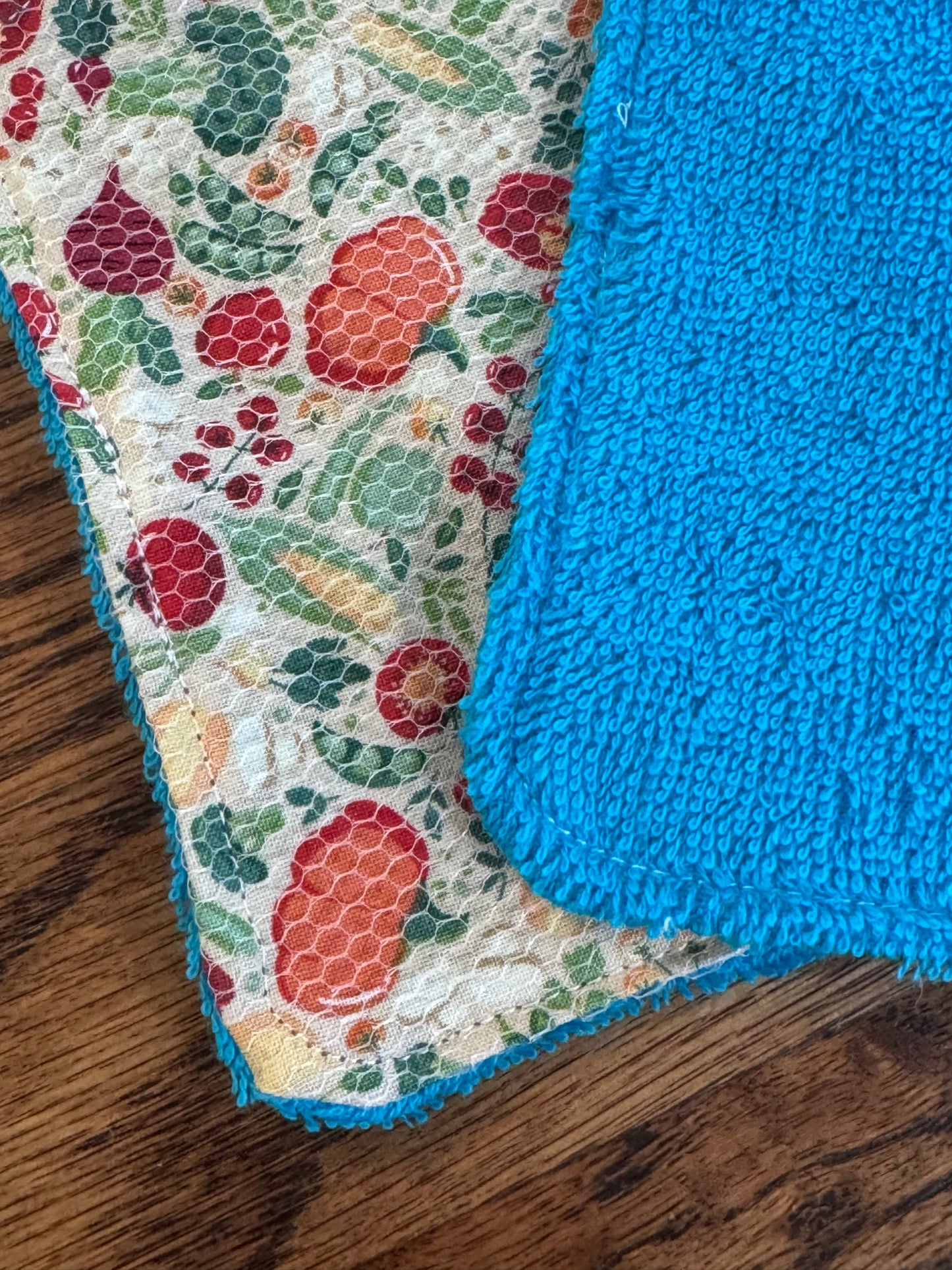 Veggies| Reusable Dual-Sided Dish Scrubber Set | 2-Pack Cotton & Terry Dish Cloths with Scrubbing Mesh | Eco-Friendly Kitchen Cleaning Cloths