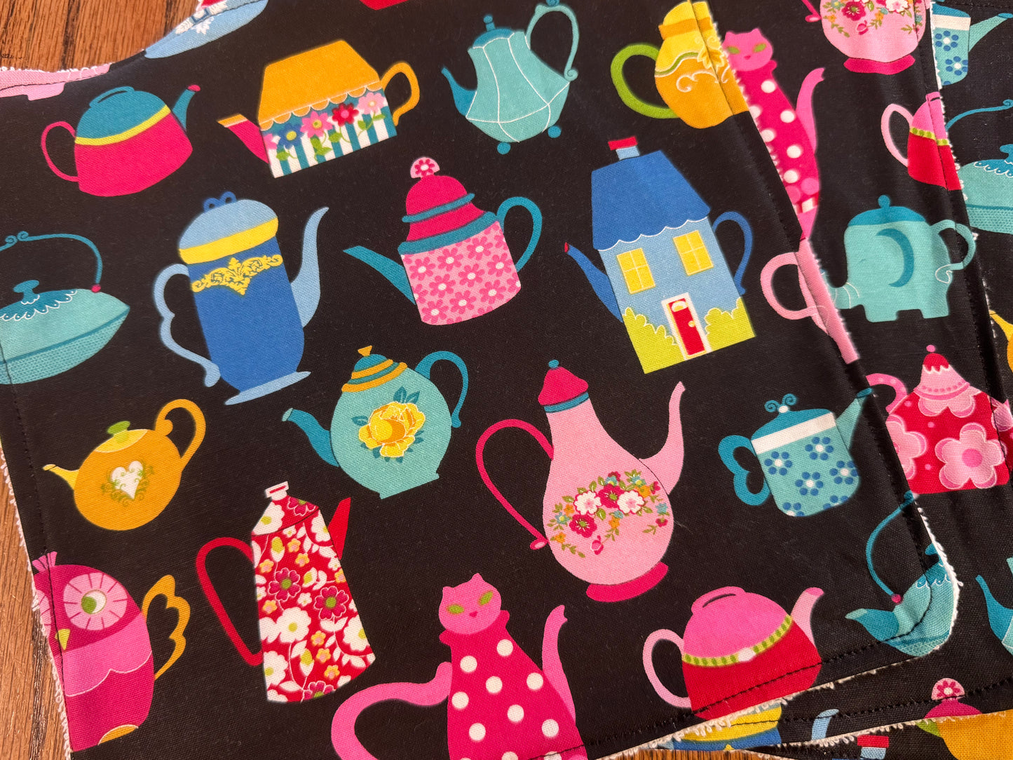 Tea Pots ~ Decorative Dishrags | 100% Cotton & Terry Cloth | Reusable Kitchen Cleaning Cloths | Set of 4 | 10" x 10"