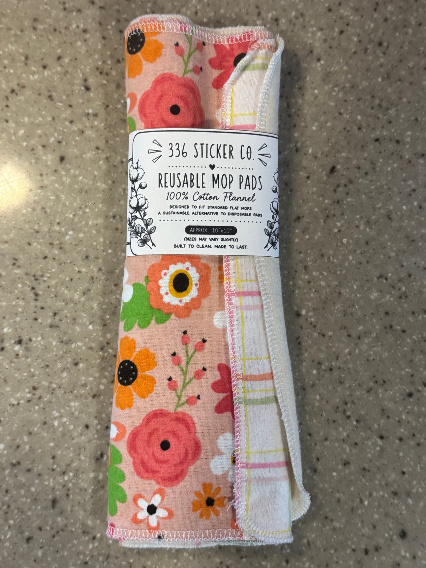 Floral Plaid ~ Reusable Mop Pads | 100% Cotton Flannel | Washable & Eco-Friendly | Set of 5 | Fits Swiffer-Style Mops