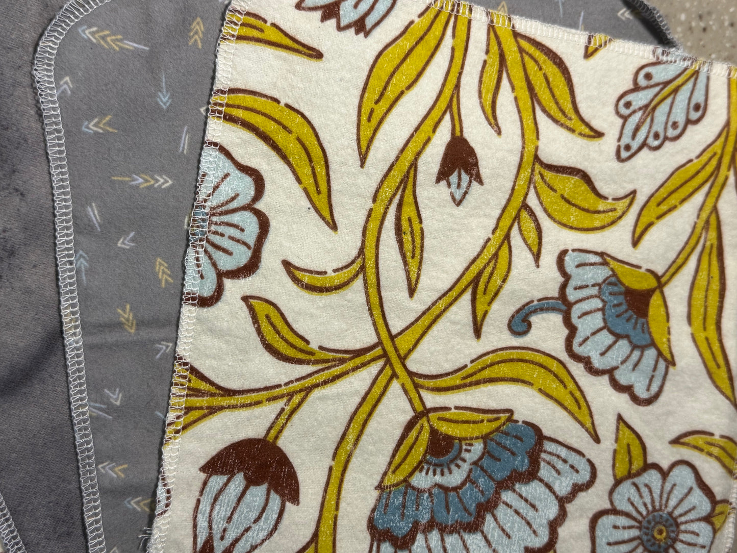 Abstract Flower ~ Reusable Mop Pads | 100% Cotton Flannel | Washable & Eco-Friendly | Set of 5 | Fits Swiffer-Style Mops