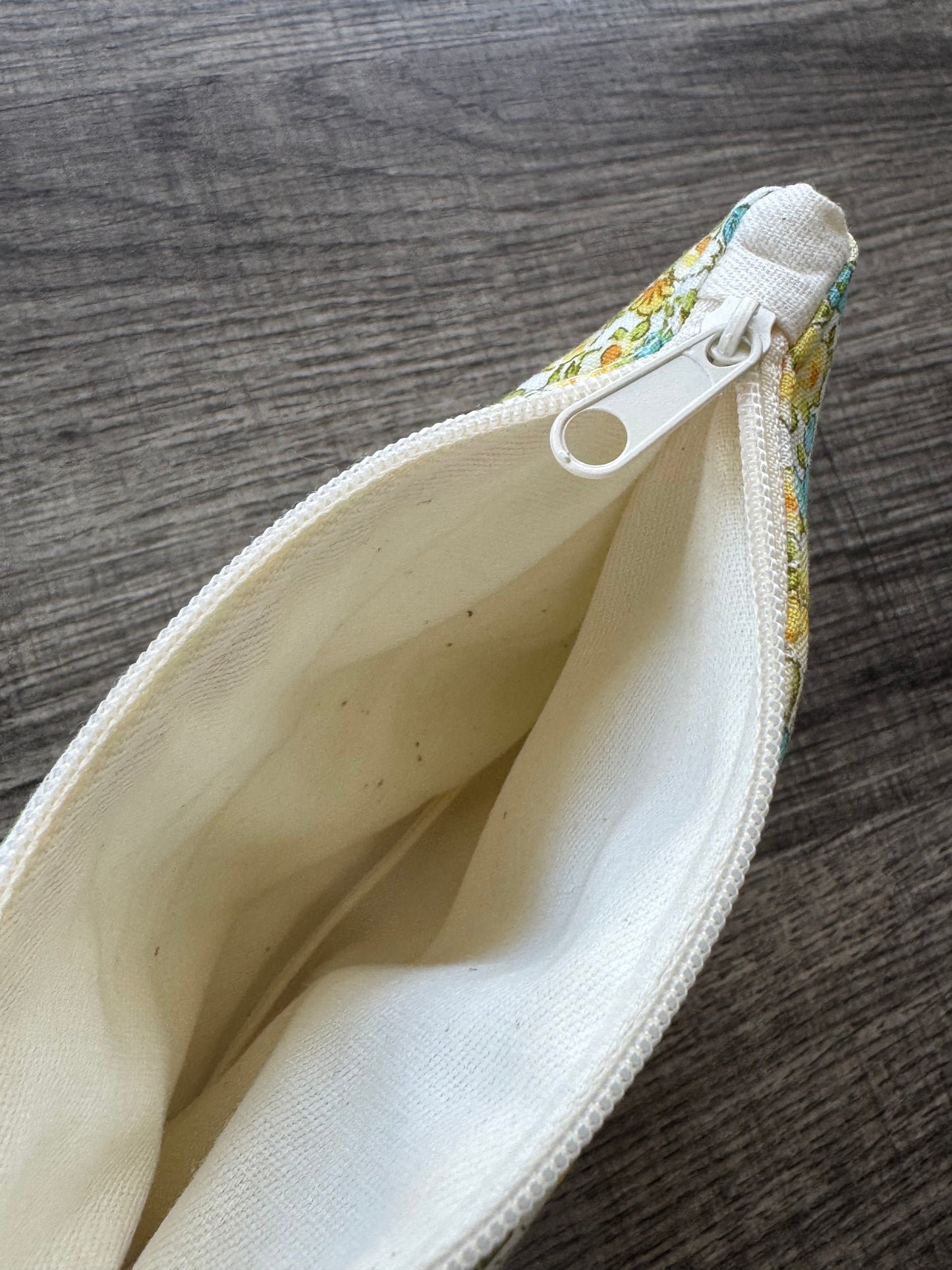 Yellow Flower ~ Quilted Zipper Wallet | Padded 100% Cotton Coin Purse | 6.5" x 4" Handmade Zipper Pouch