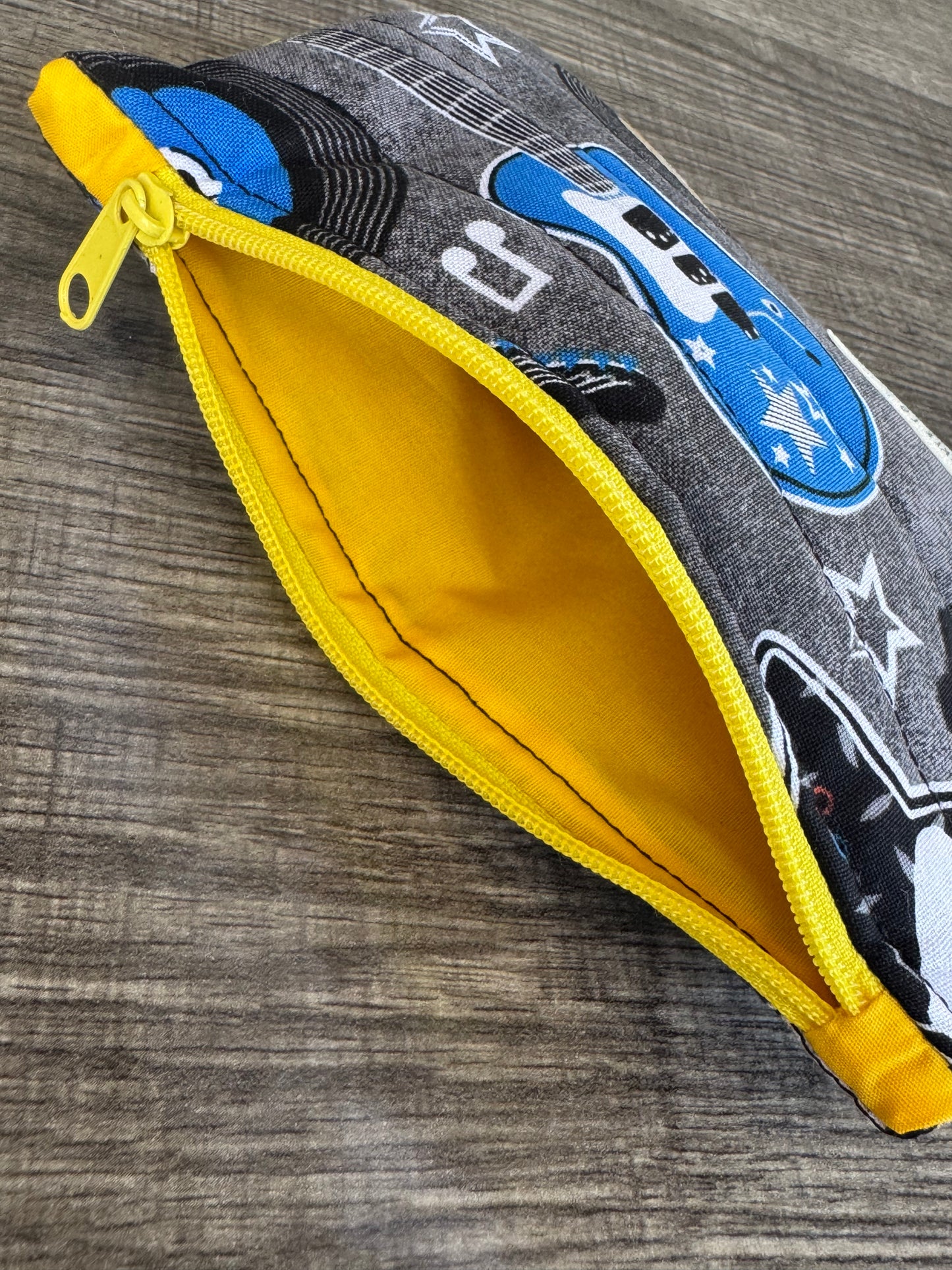 Rock-N-Roll ~ Quilted Zipper Wallet | Padded 100% Cotton Coin Purse | 6.5" x 4" Handmade Zipper Pouch