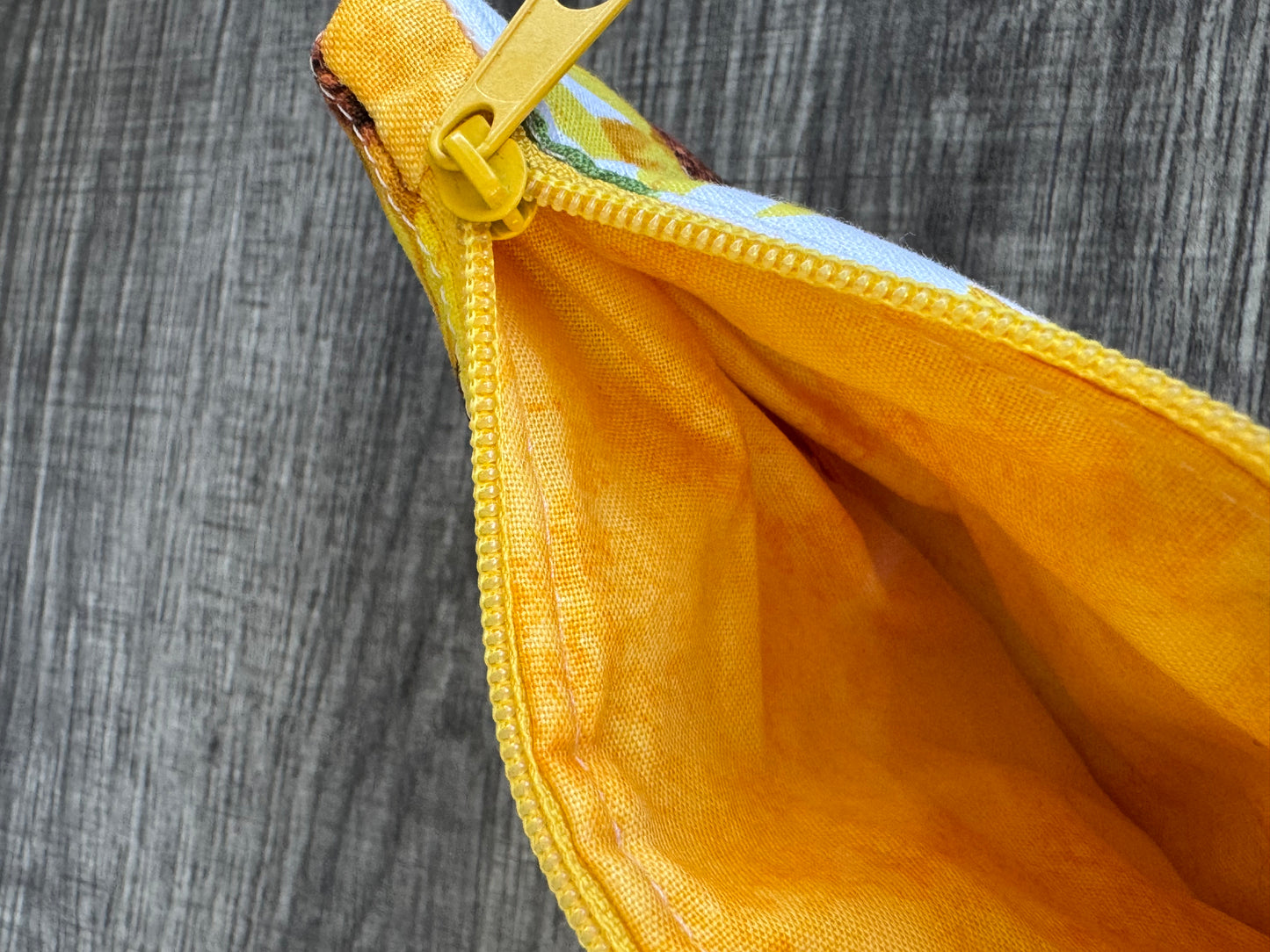 Sunflower ~ Quilted Zipper Wallet | Padded 100% Cotton Coin Purse | 6.5" x 4" Handmade Zipper Pouch