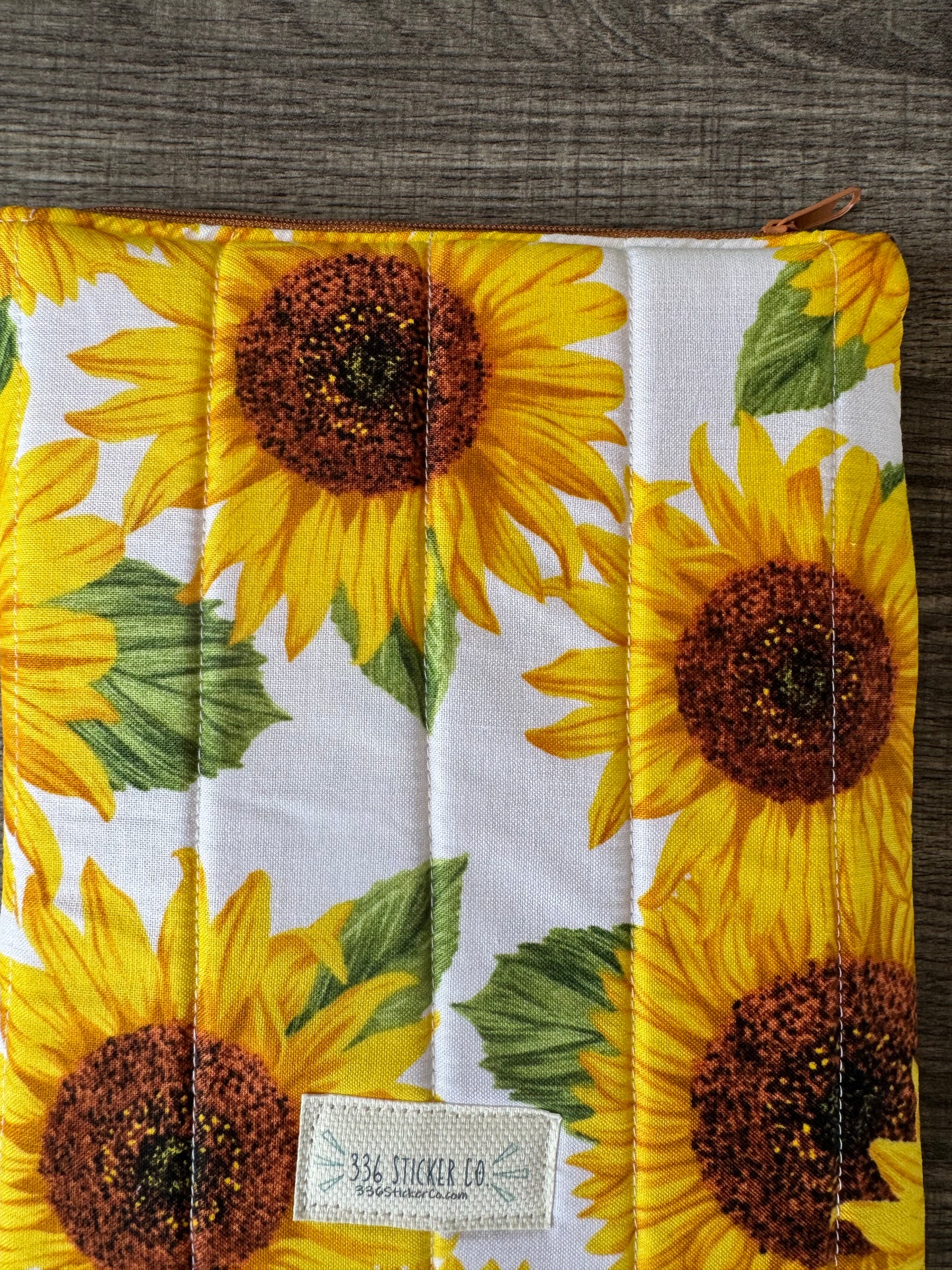 Sunflower E-Reader Case | E-Reader Cover | E-Reader Pouch | Handmade Kindle Sleeve | Padded E-Reader Case | 8x10 Cotton Kindle Pouch | Paperwhite Sleeve | Book Lover Gift | Tablet Sleeve | Zippered E-Reader Cover
