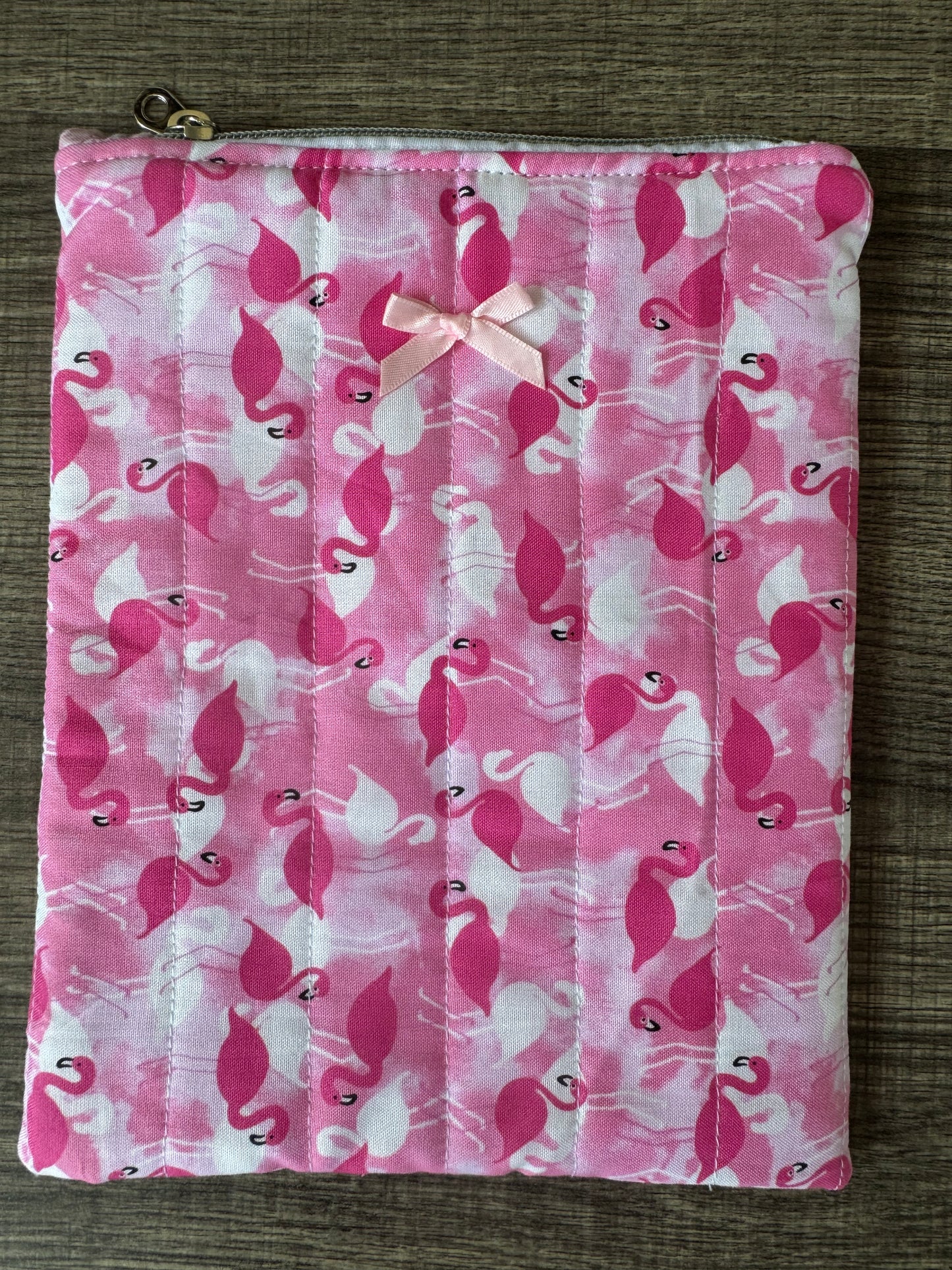Flamingo E-Reader Case | E-Reader Cover | E-Reader Pouch | Handmade Kindle Sleeve | Padded E-Reader Case | 8x10 Cotton Kindle Pouch | Paperwhite Sleeve | Book Lover Gift | Tablet Sleeve | Zippered E-Reader Cover