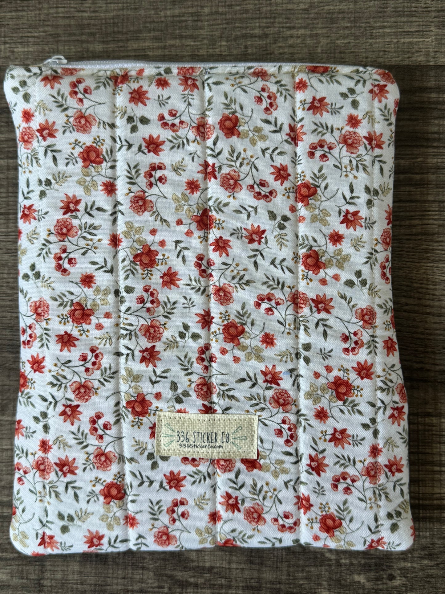 Fall Flowers E-Reader Case | E-Reader Cover | E-Reader Pouch | Handmade Kindle Sleeve | Padded E-Reader Case | 8x10 Cotton Kindle Pouch | Paperwhite Sleeve | Book Lover Gift | Tablet Sleeve | Zippered E-Reader Cover