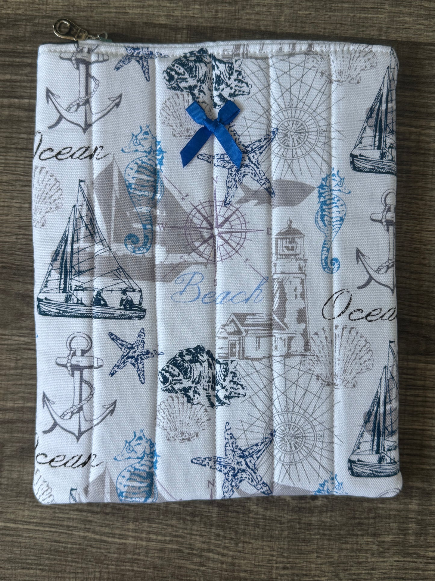 Beach E-Reader Case | E-Reader Cover | E-Reader Pouch | Handmade Kindle Sleeve | Padded E-Reader Case | 8x10 Cotton Kindle Pouch | Paperwhite Sleeve | Book Lover Gift | Tablet Sleeve | Zippered E-Reader Cover