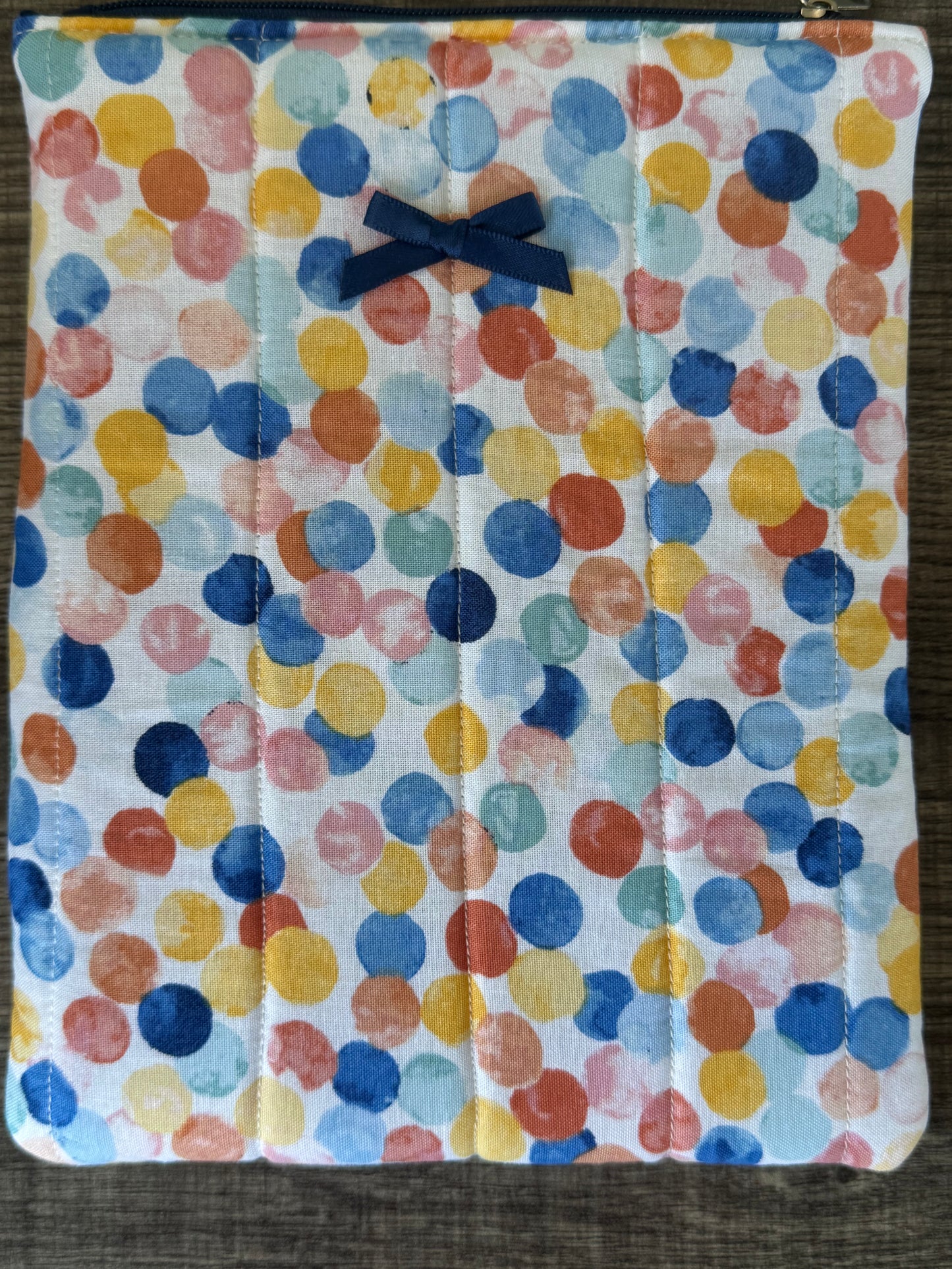 Polka Dot E-Reader Case | E-Reader Cover | E-Reader Pouch | Handmade Kindle Sleeve | Padded E-Reader Case | 8x10 Cotton Kindle Pouch | Paperwhite Sleeve | Book Lover Gift | Tablet Sleeve | Zippered E-Reader Cover
