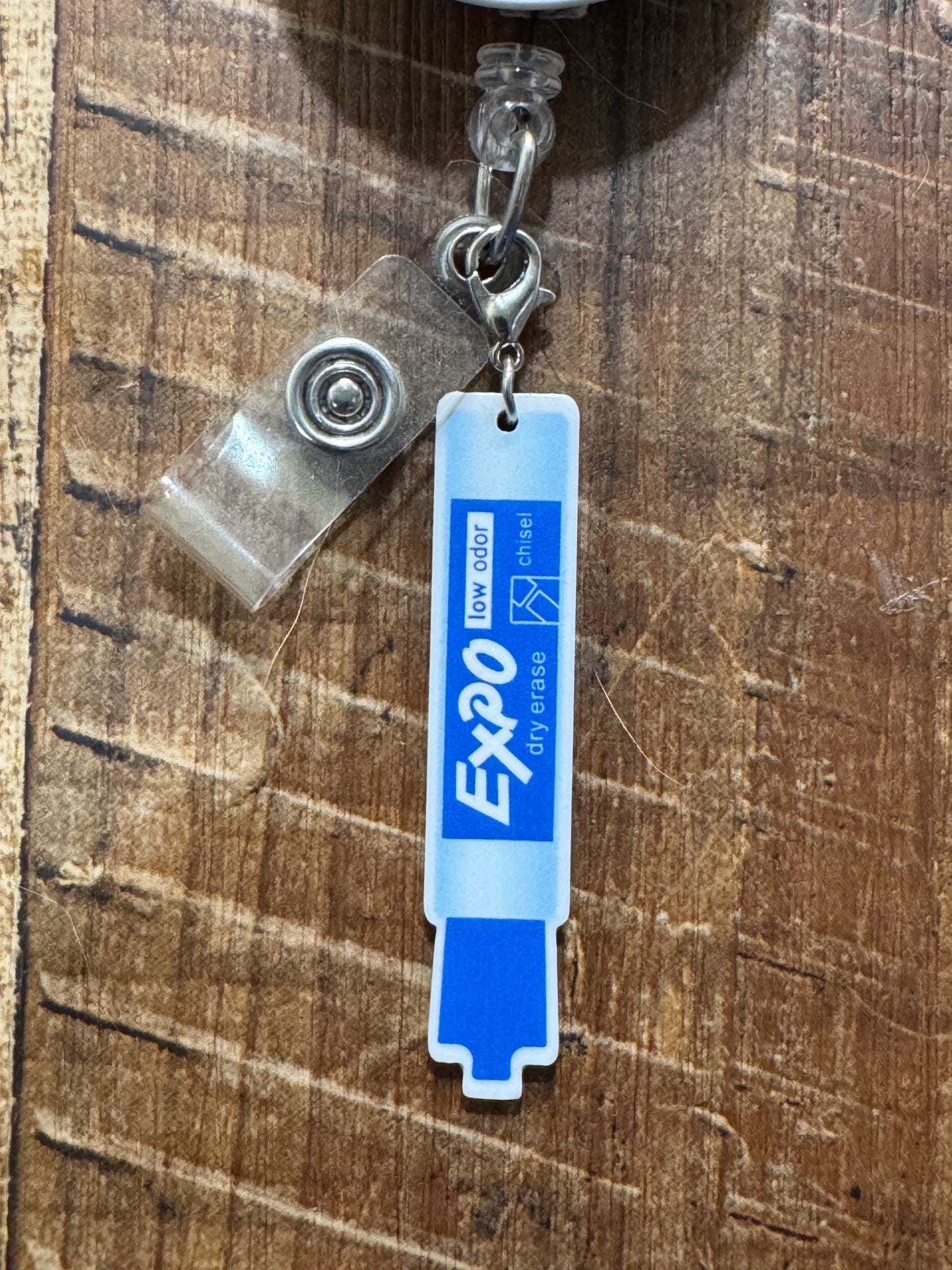 Nursing Station Dry Erase Marker Badge Charm - Healthcare Professional ID Flair - Whiteboard Gift for Nurses & Doctors - Medical Staff Stationery Accessory