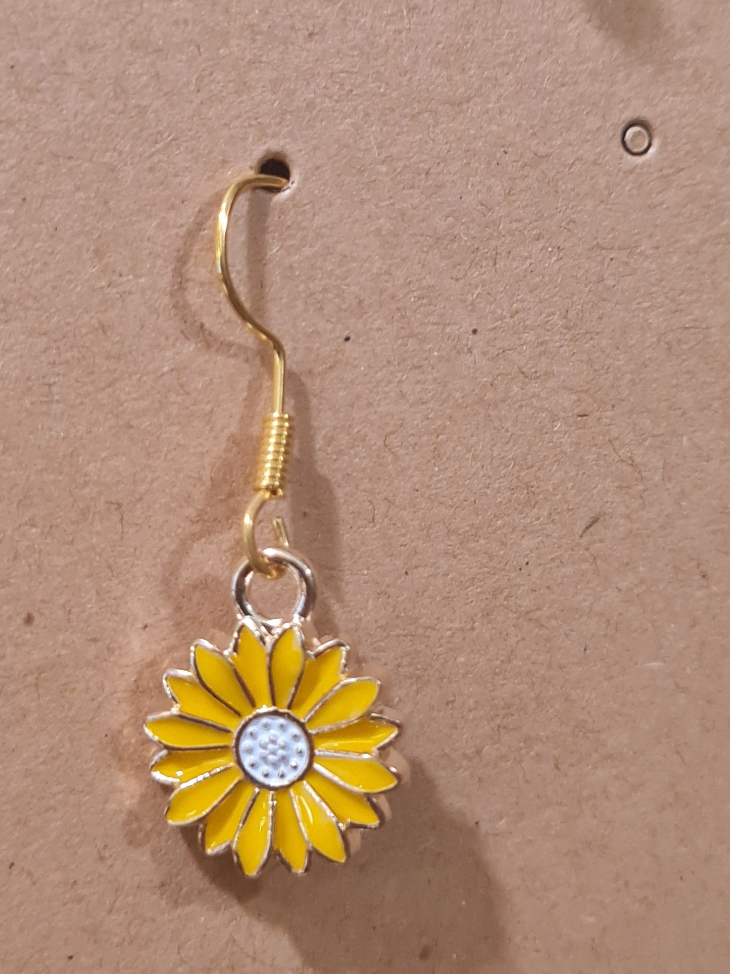 Daisy ~ Sunflower ~ Earrings ~ 7 Colors ~ Stainless Fish Hook Posts