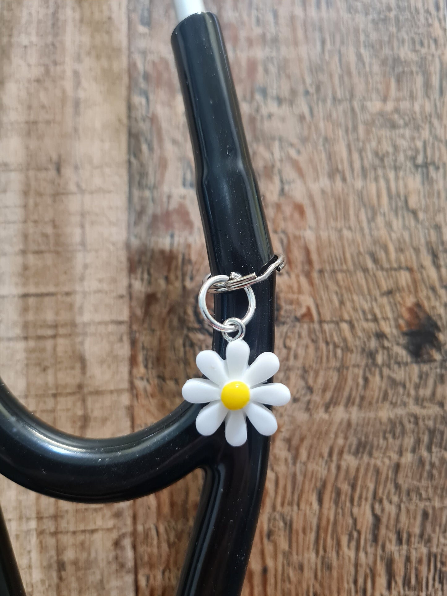 Daisy ~ Stethoscope Charm ~  RN Charm ~ Medical Stethoscope Charm  ~ Physician Charm ~ Stethoscope Tag ~ OT ~ RT ~ Flower Charm