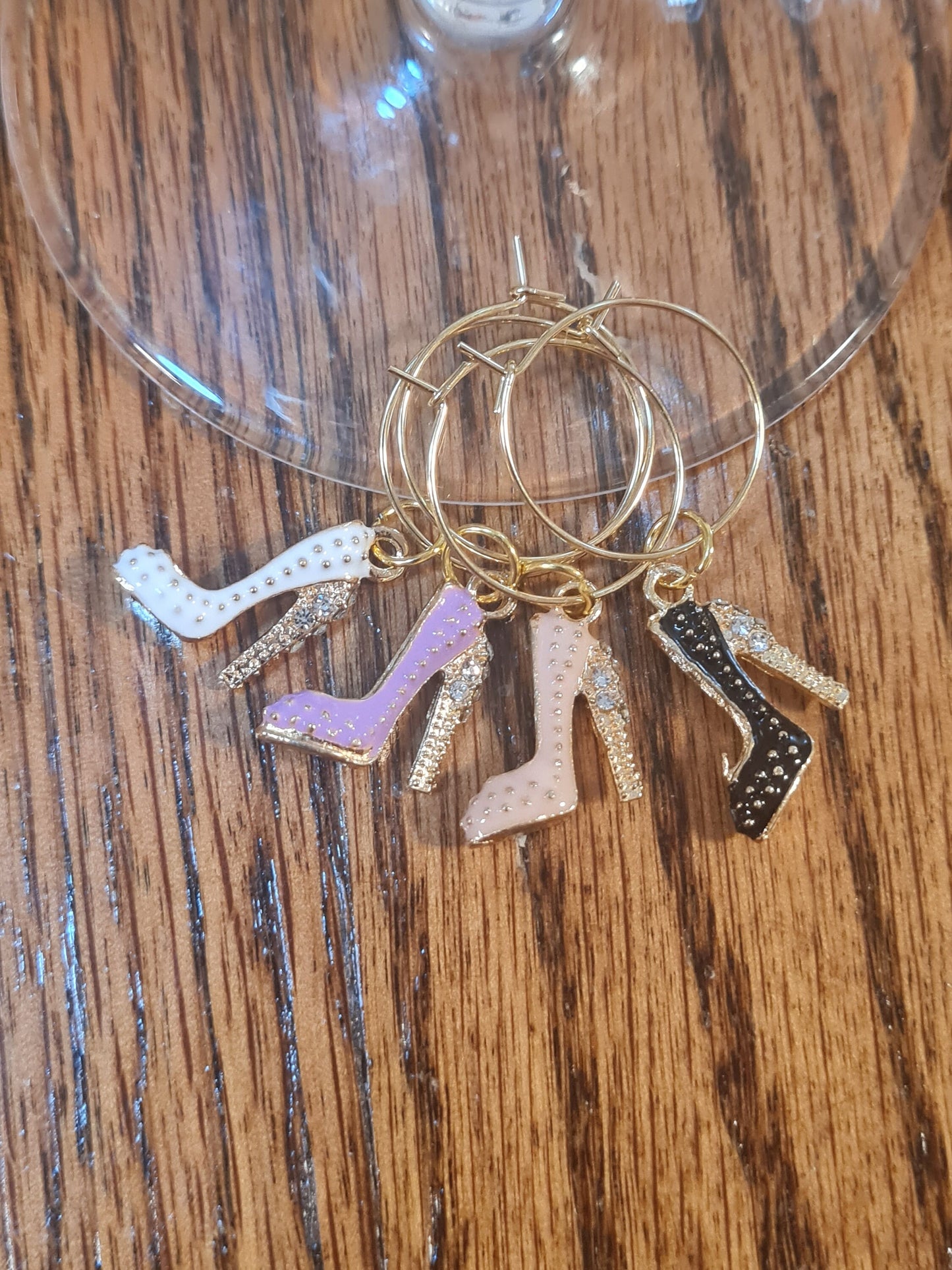 Set of 4 Wine Glass Charms ~ High Heels ~ Stilettos ~ Cocktail Charms ~ Housewarming Gift ~ Bachelorette Party ~ Wedding ~ Wine Charm