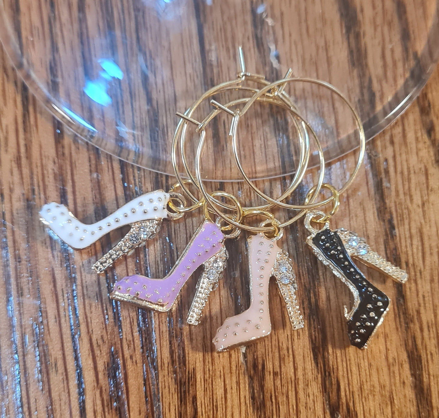 Set of 4 Wine Glass Charms ~ High Heels ~ Stilettos ~ Cocktail Charms ~ Housewarming Gift ~ Bachelorette Party ~ Wedding ~ Wine Charm