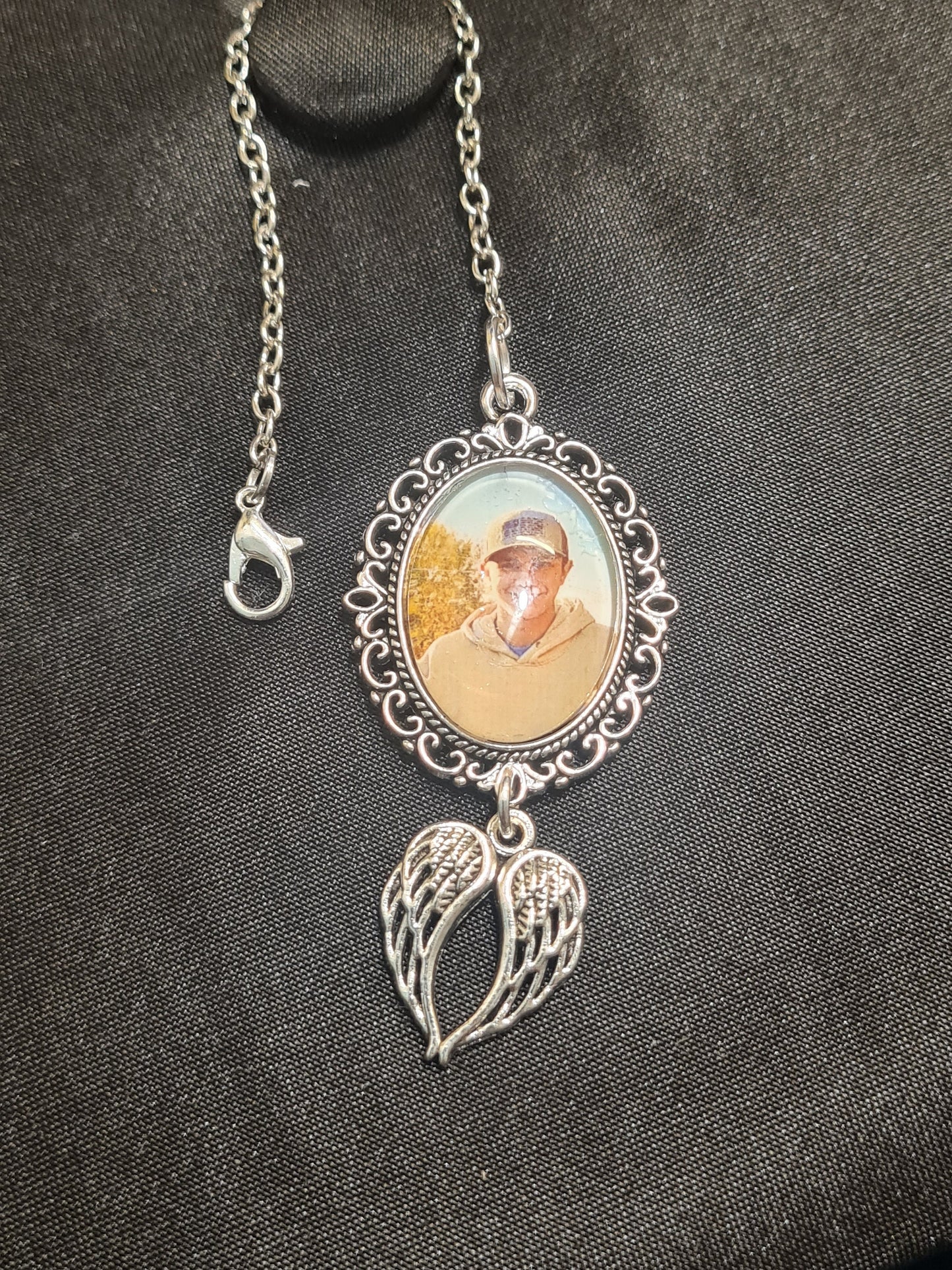 Graduation Cap Charm ~ Memorial Graduation Charm ~ Class of 2026 ~ Graduation Cap ~ Graduate Charm ~ In Loving Memory Charm ~ Graduation 2026