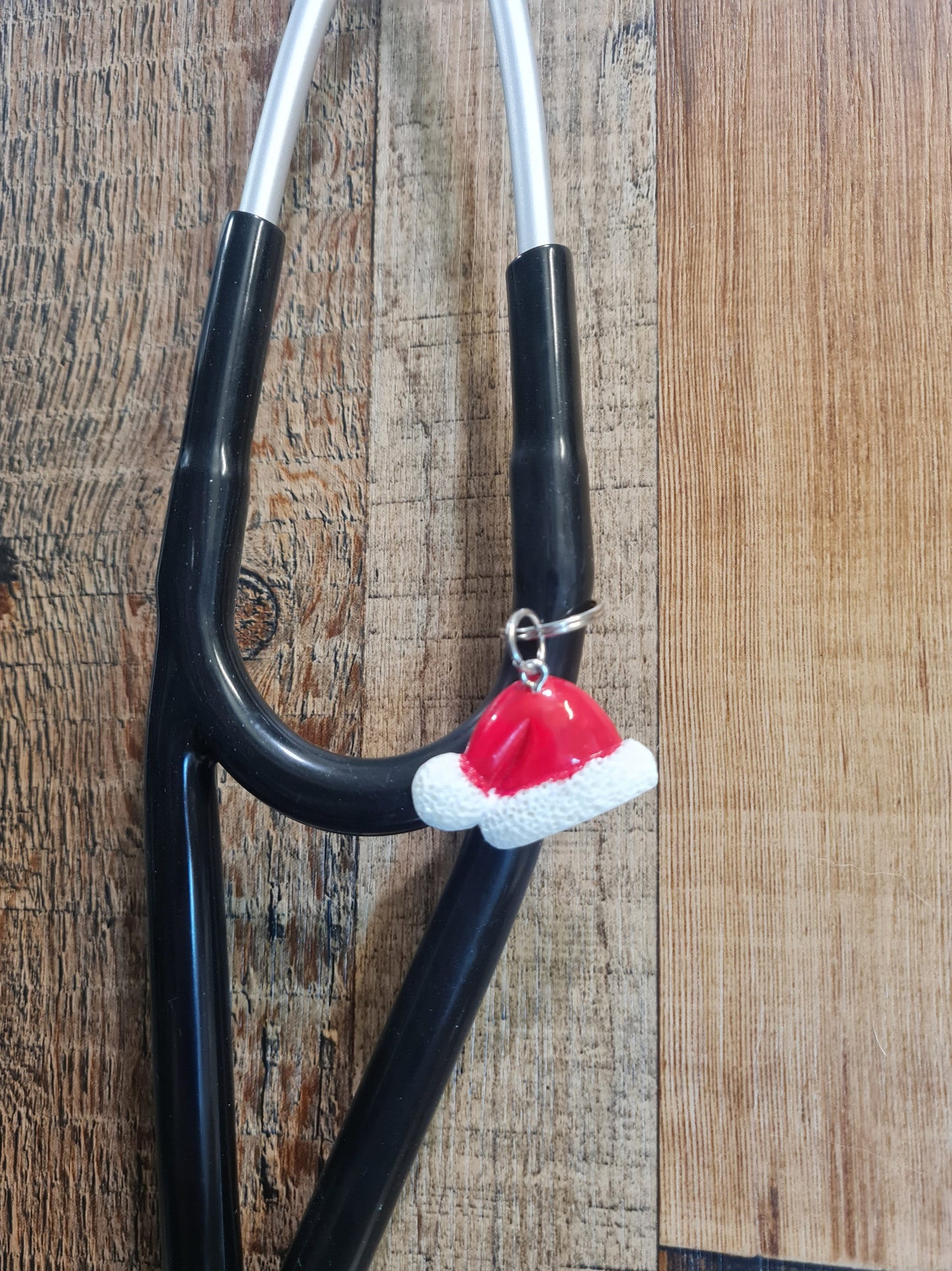 Santa Hat ~ Stethoscope Charm ~ RN Charm ~ Medical Stethoscope Charm ~ Physician Charm ~ Stethoscope Tag ~ OT ~ PT ~ Christmas Charm