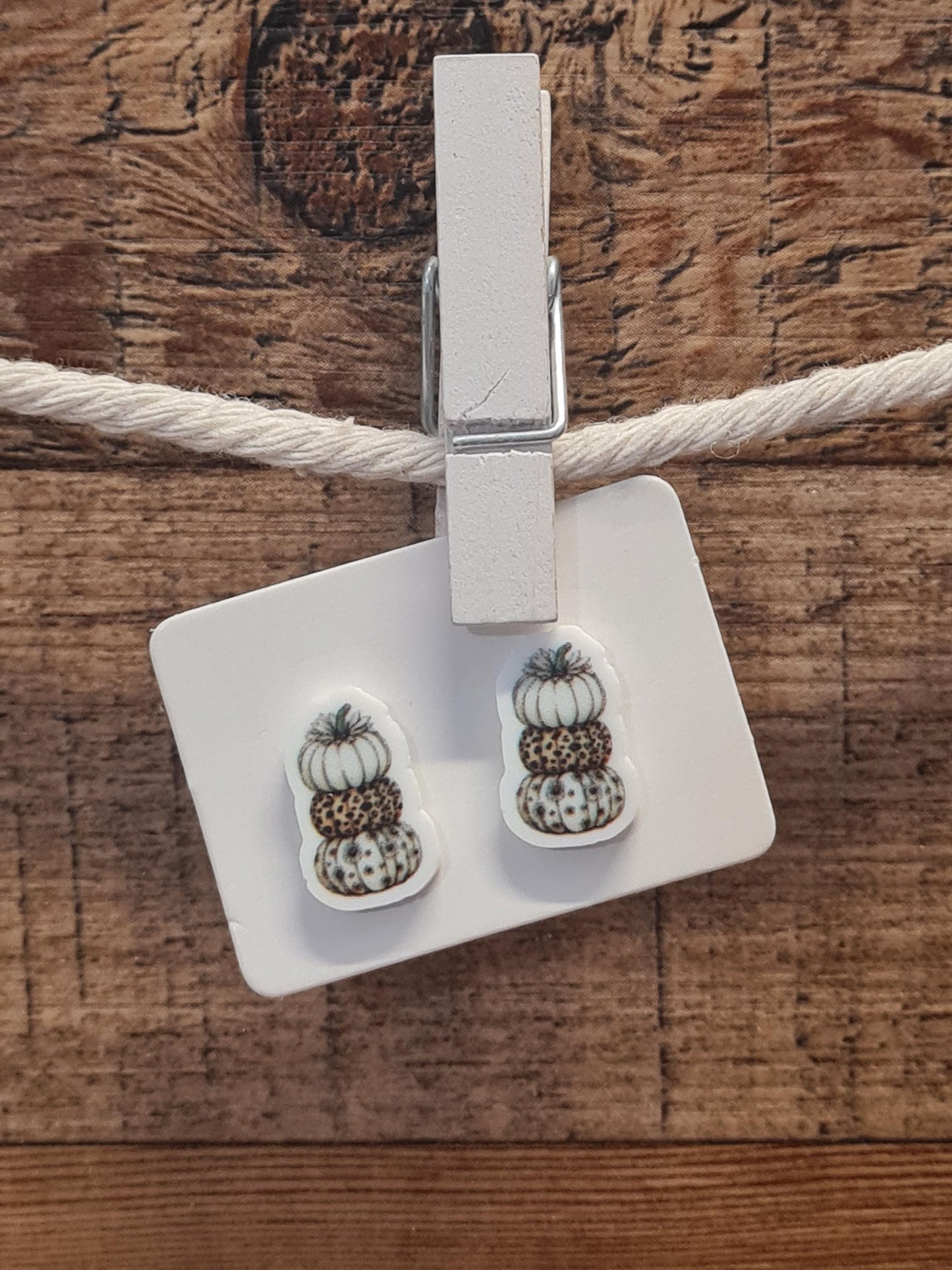 Pumpkin Earrings ~ Fall Pumpkins Earrings ~ Fall Earrings ~ Post Earrings ~ Post Earrings ~ Stacked Pumpkins ~ Happy Fall Y'all