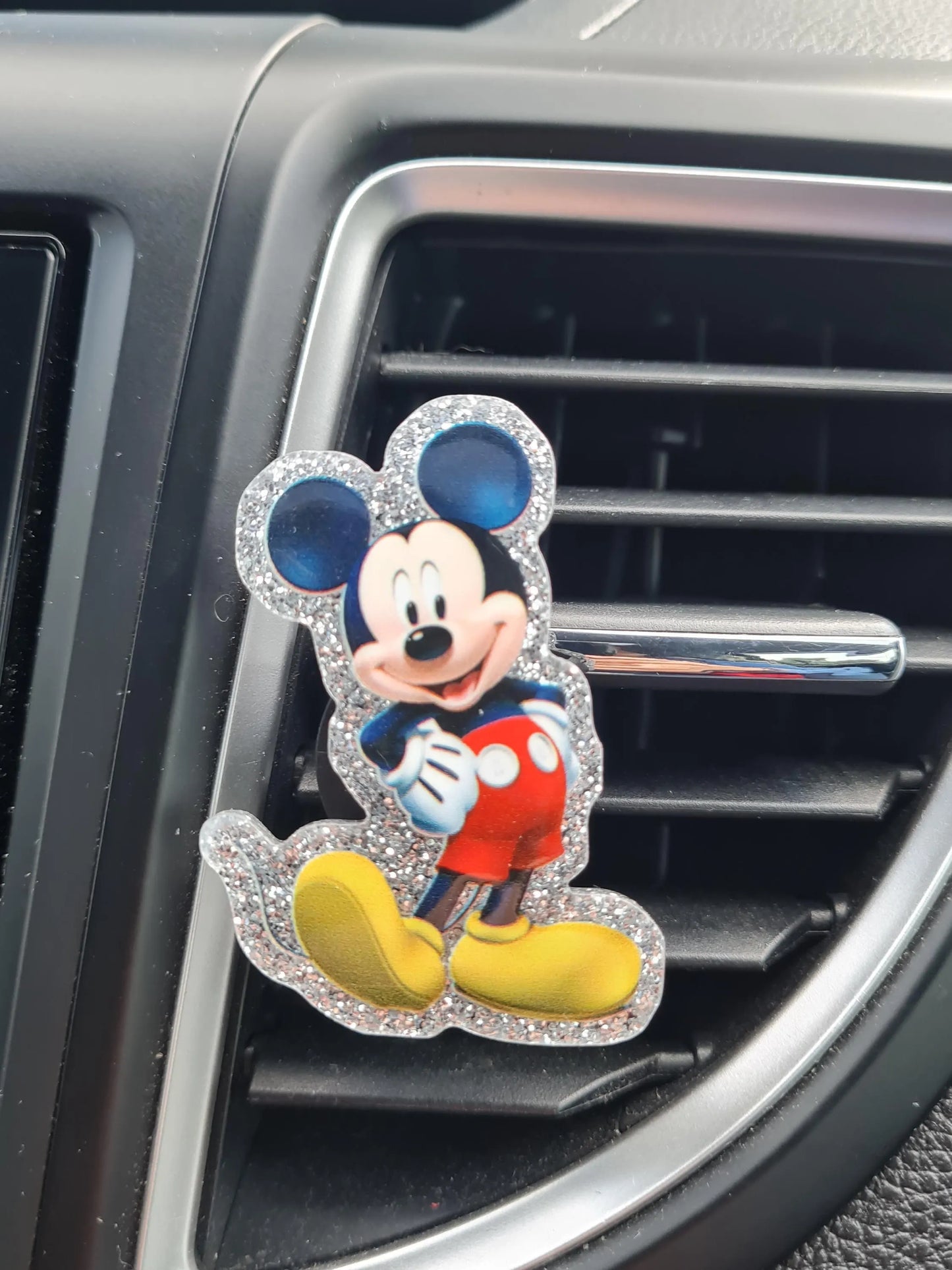 "Whimsical Mouse" Cartoon Car Air Freshener - Essential Oil Diffuser for Animation Fans - Magic Ears Charm with Refillable Sweet Citrus Scents